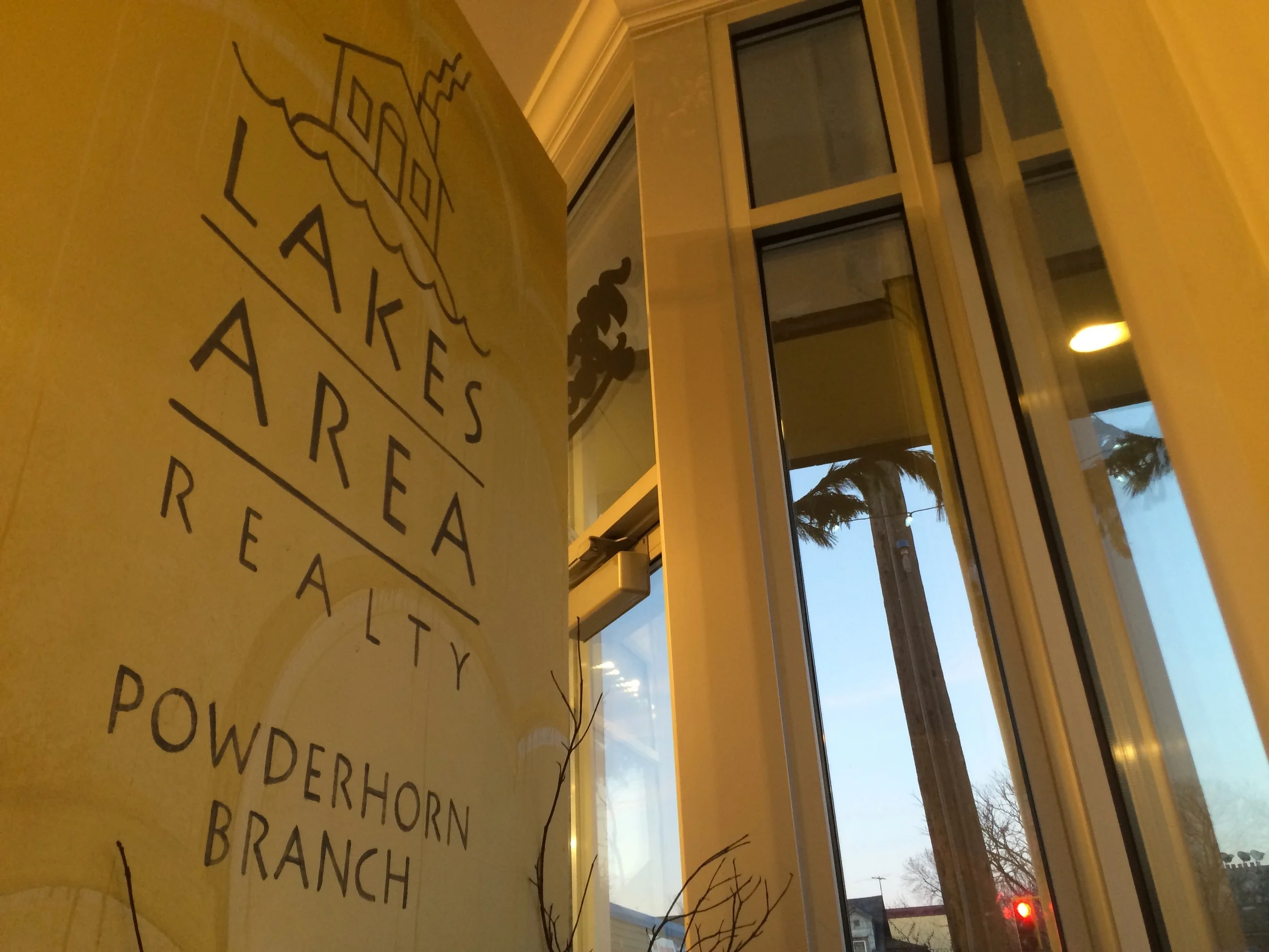 lakes_area_sign.jpg