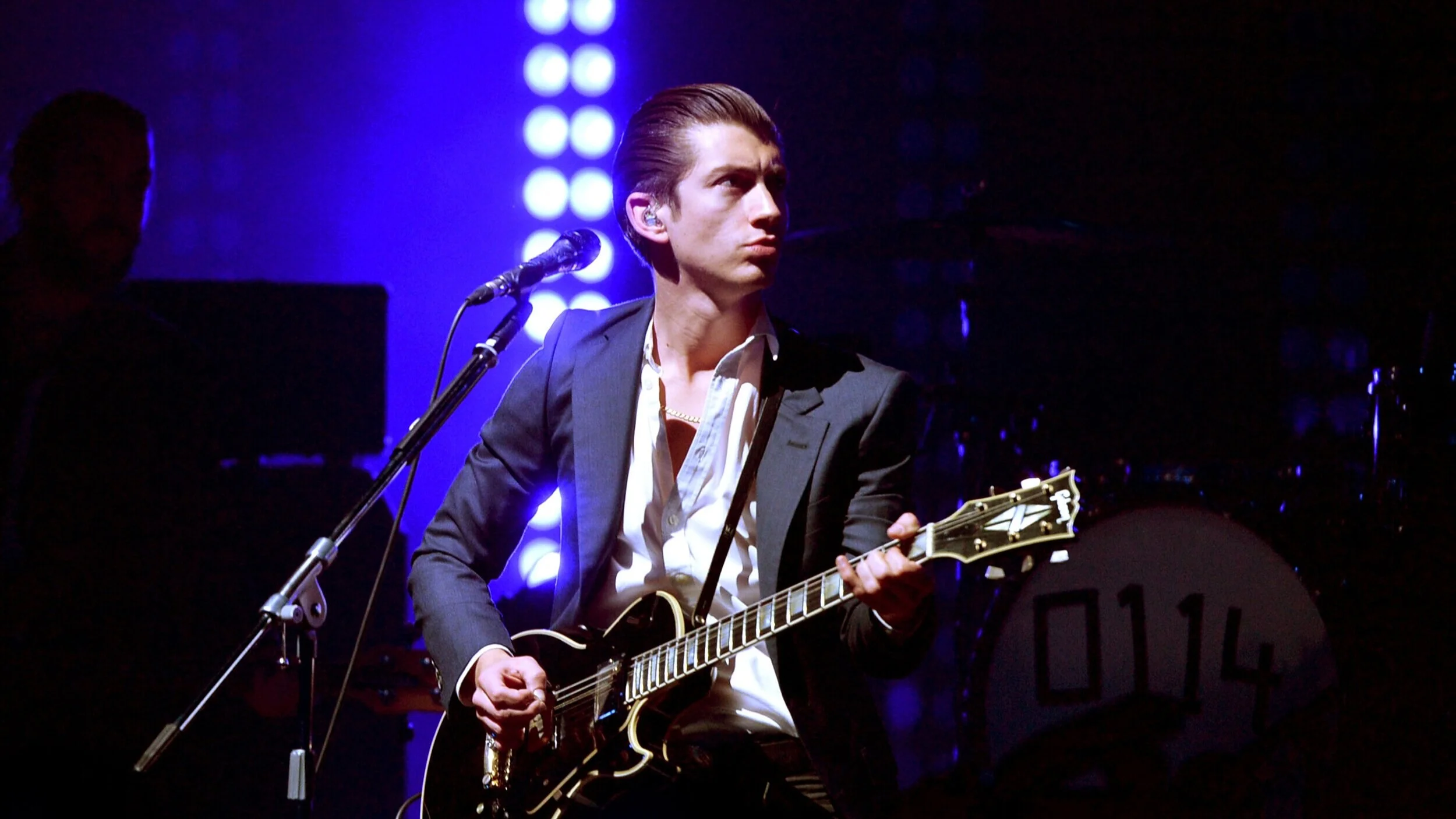 Happy Birthday To Alex Turner Of Arctic Monkeys The Last Shadow Puppets Born January 6 1986