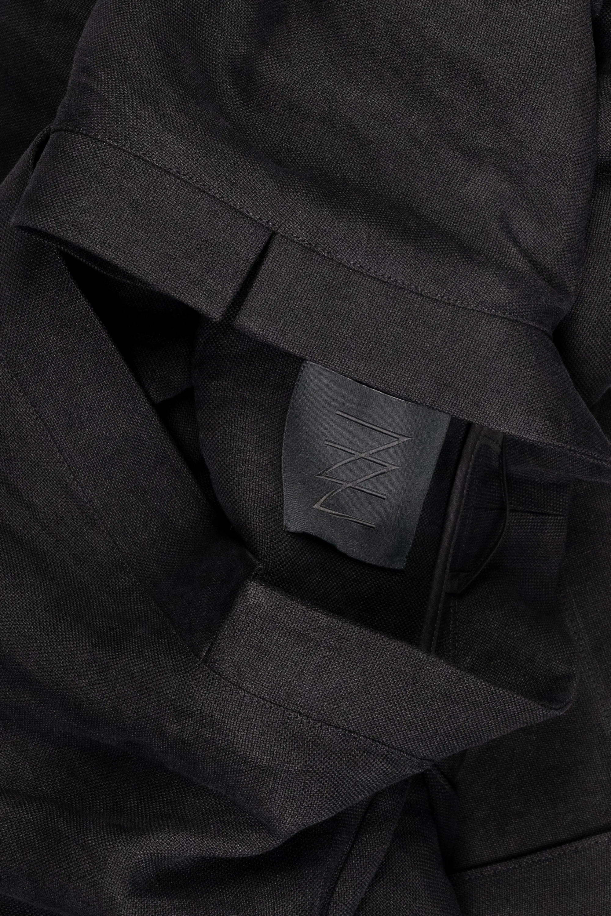 nomennescio_119A_belted_robe_04.jpg