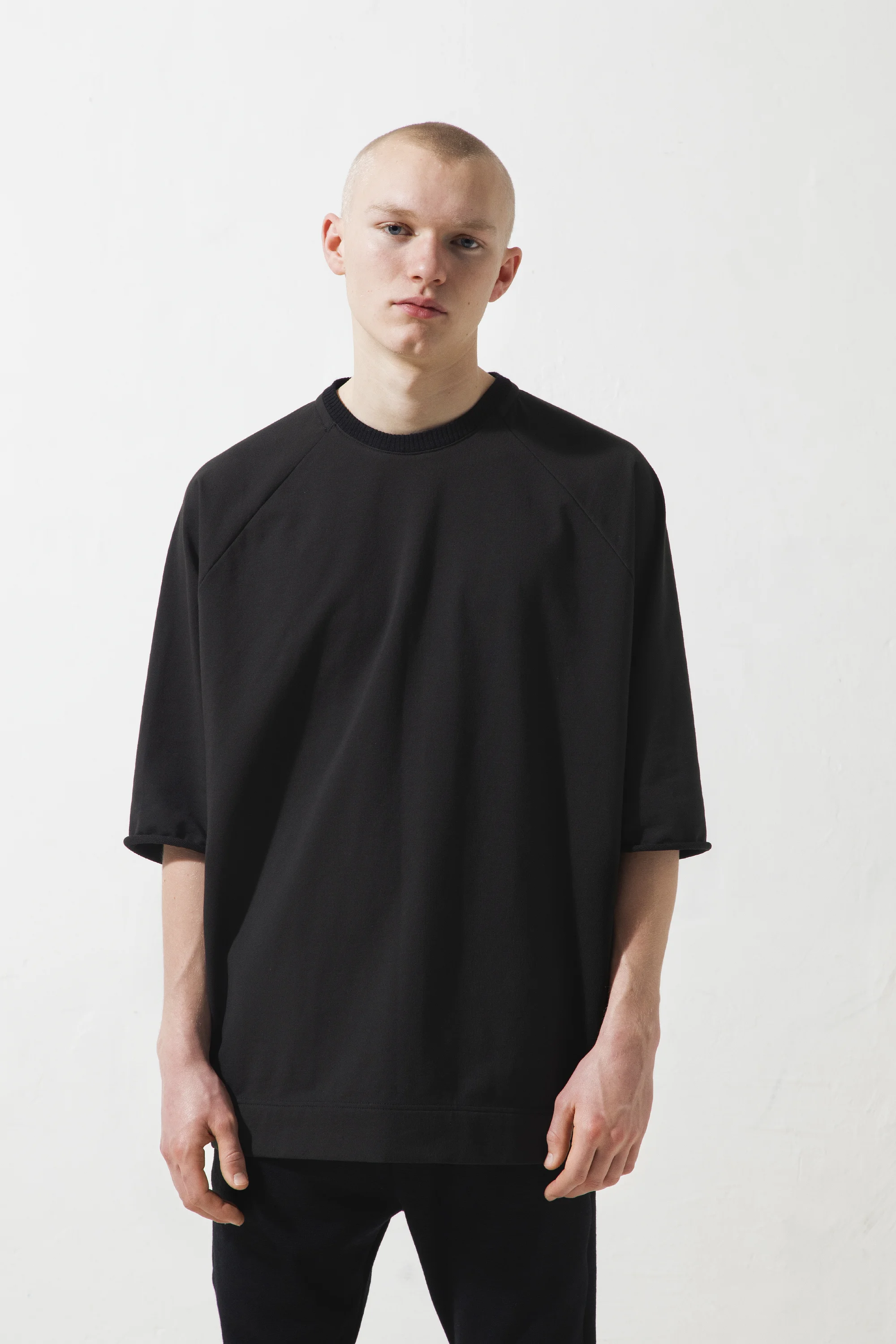 nomennescio_704_jogging_raglan_m_1.jpg