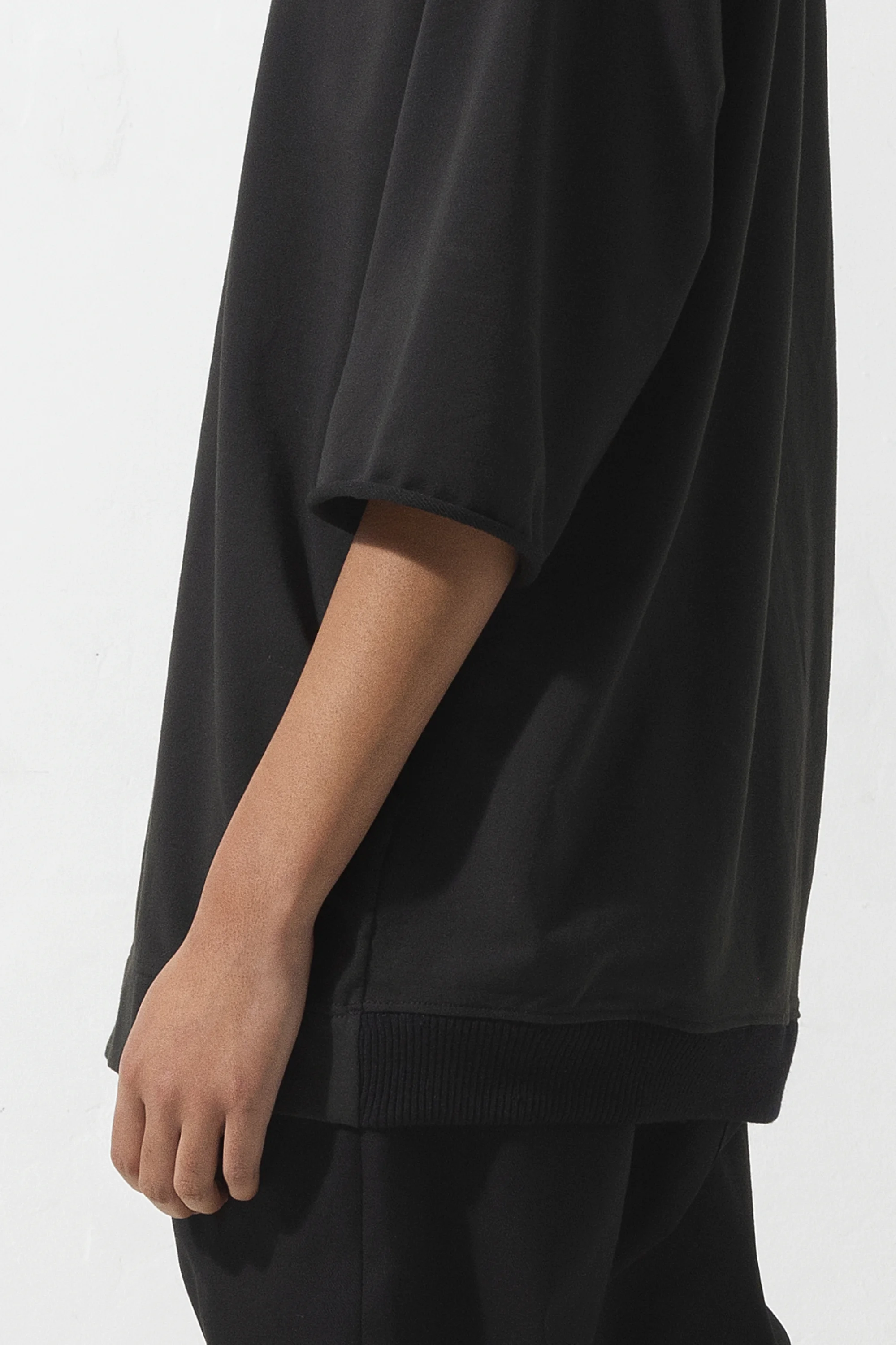 nomennescio_704_jogging_raglan_w_2.jpg