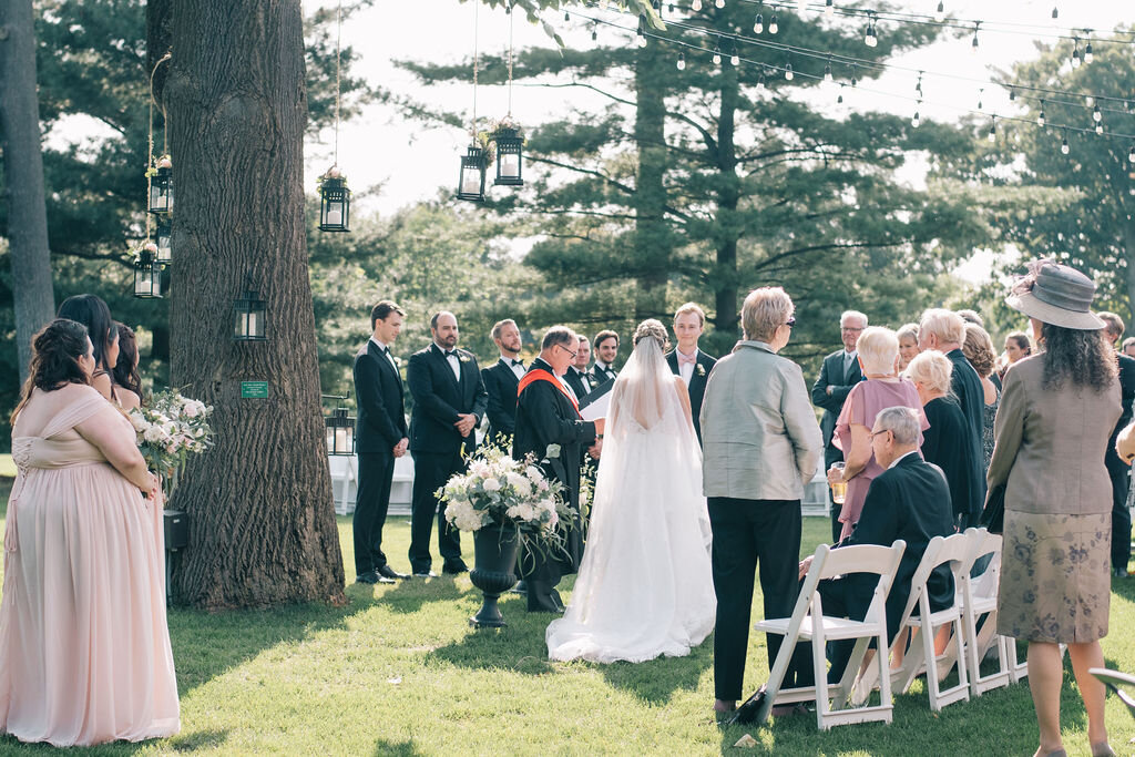 Couple's timeless Toronto Golf Club summer wedding photographed by Toronto Wedding Photographers, Ugo Photography