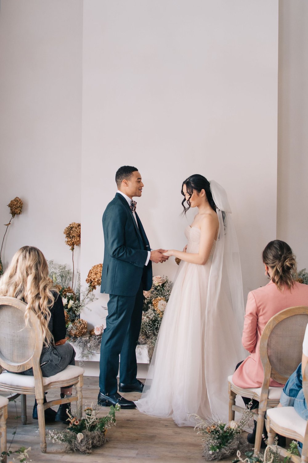 Elegant wedding ceremony in the heart of downtown Toronto photographed by Toronto Wedding Photographers, Ugo Photography