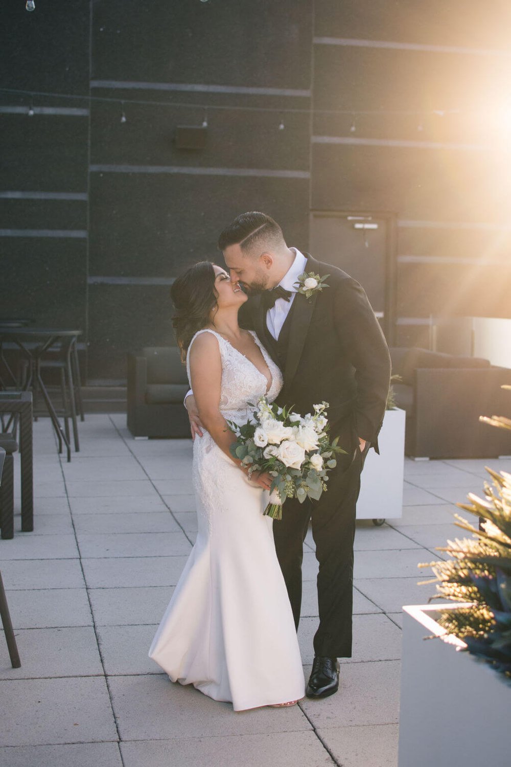 Elegant Toronto wedding photography by Toronto wedding photographers, Ugo Photography