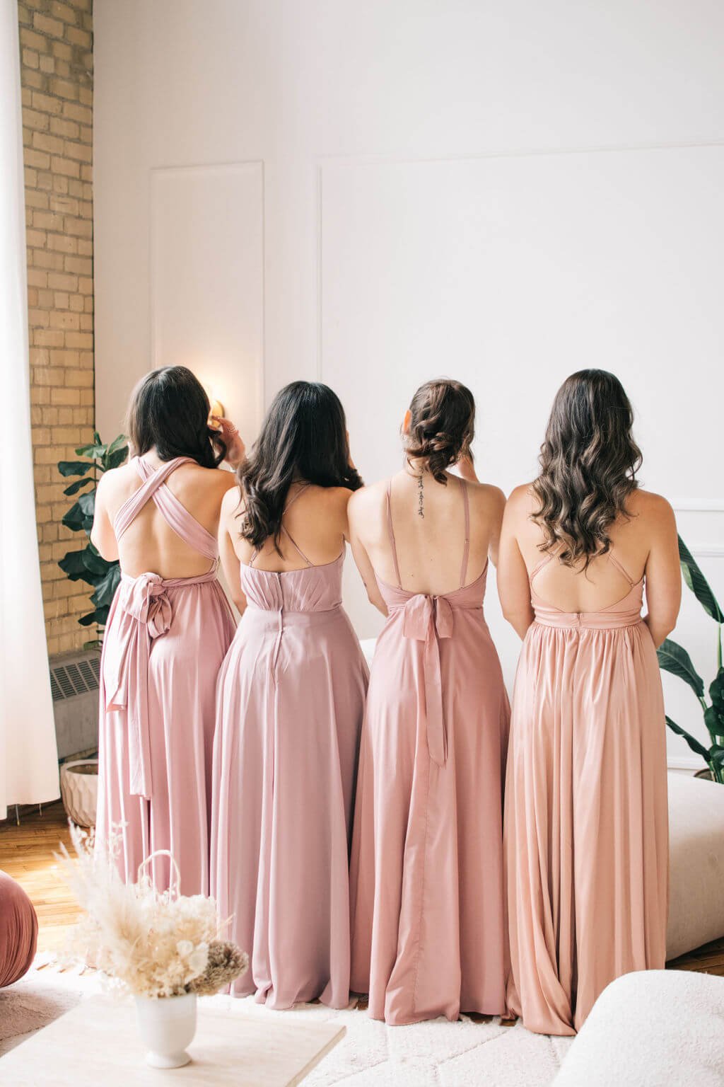 Timeless Toronto wedding day first look photographed by Toronto wedding photographers, Ugo Photography