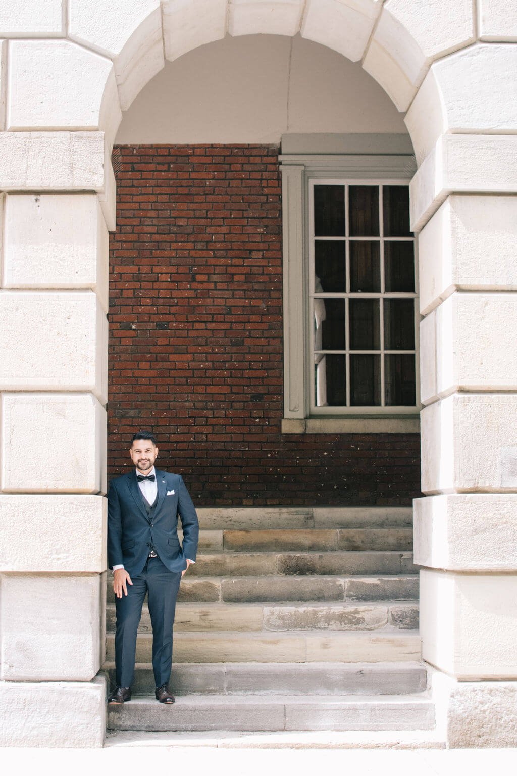 Elegant Toronto summer wedding photographed by Toronto wedding photographers, Ugo Photography