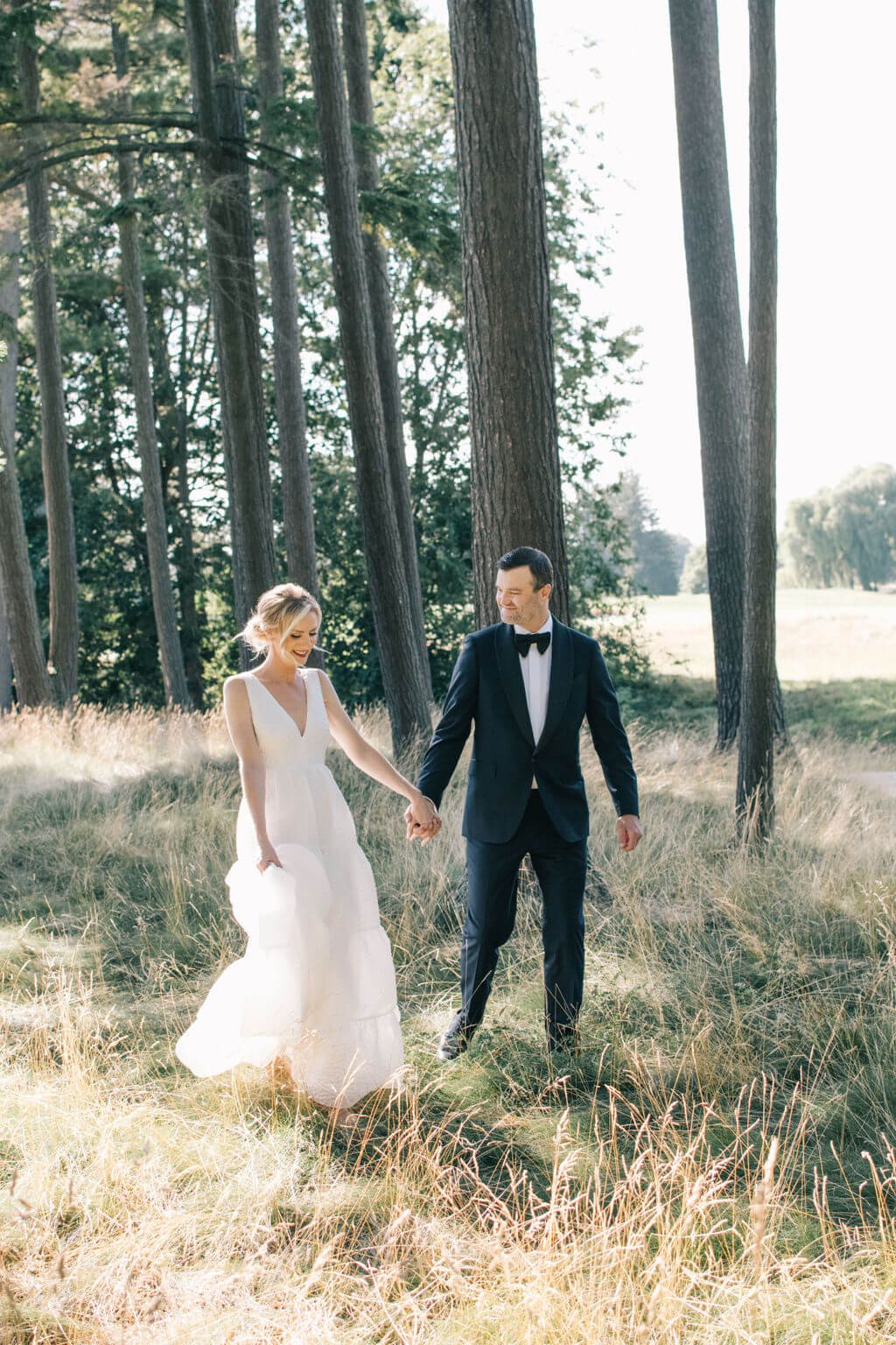 Timeless Toronto Golf Club wedding photographed by Toronto wedding photographers, Ugo Photography