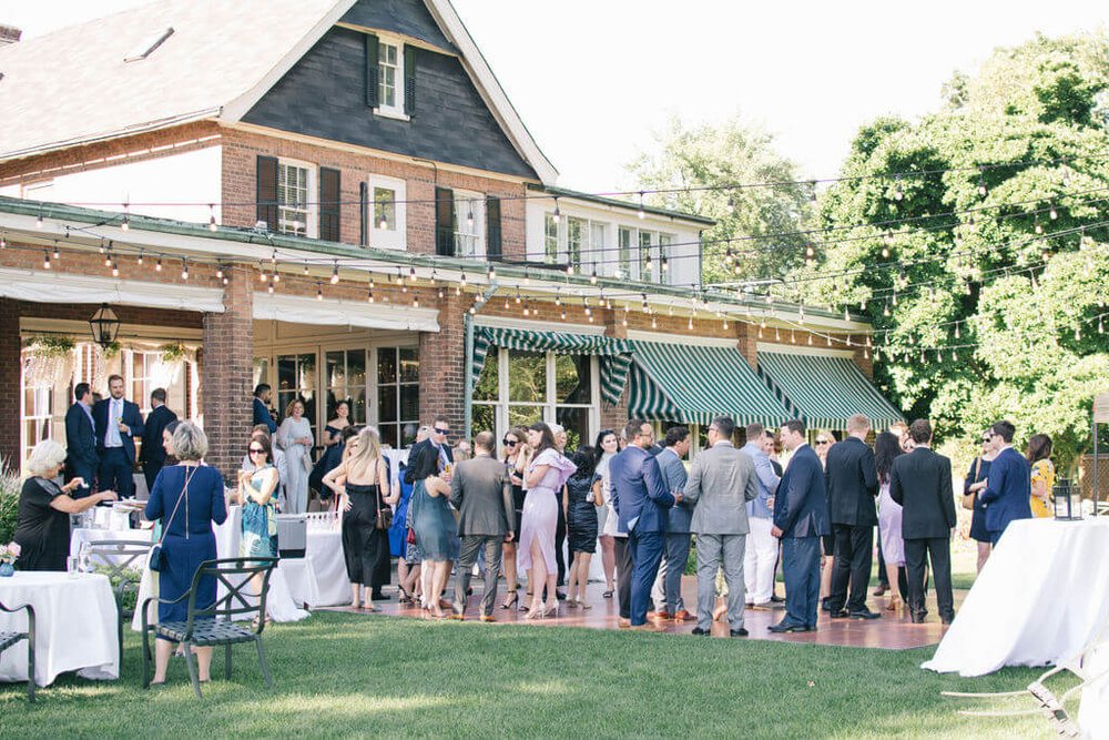 Elegant Toronto Golf Club wedding photographed by Toronto wedding photographers, Ugo Photography