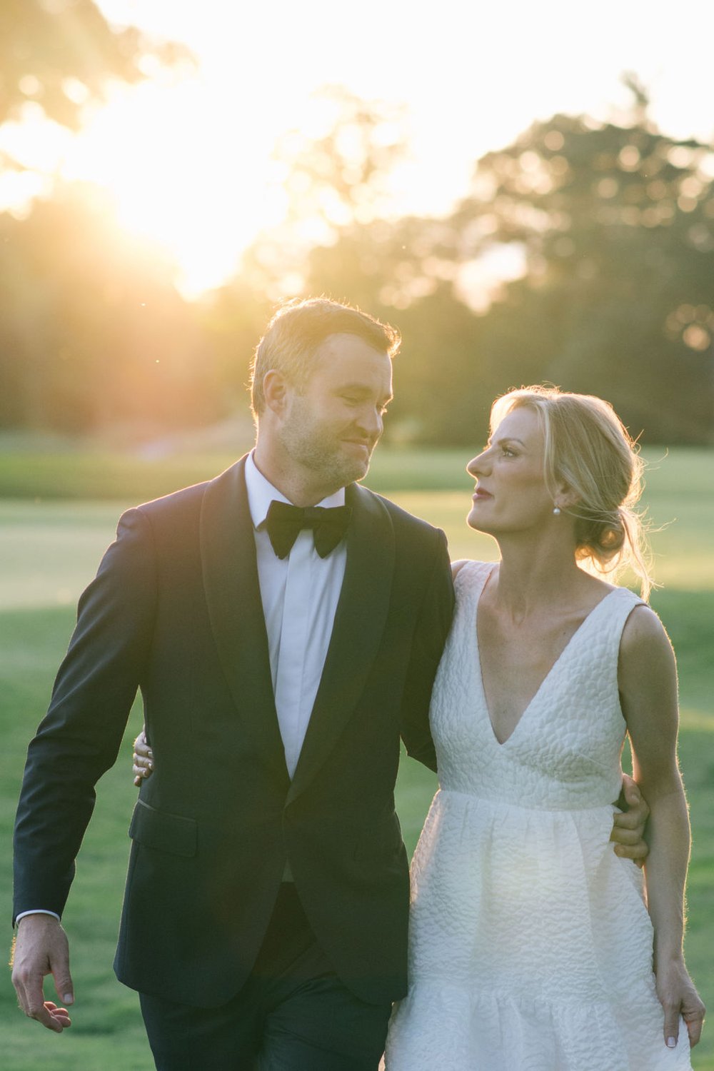 Elegant Toronto Golf Club summer wedding photographed by Toronto wedding photographers, Ugo Photography