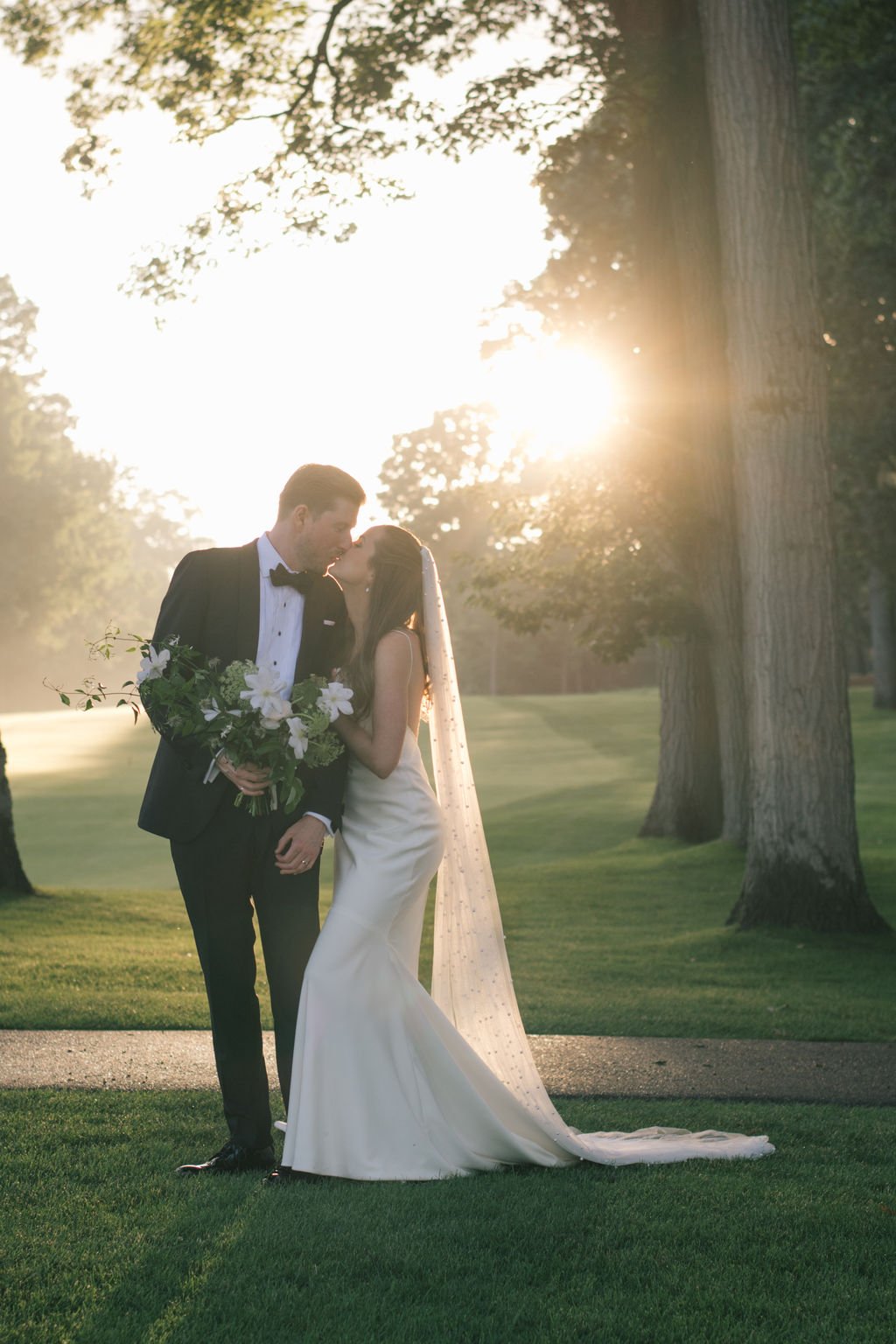 Effortlessly Chic Summer Wedding at The Toronto Hunt Club