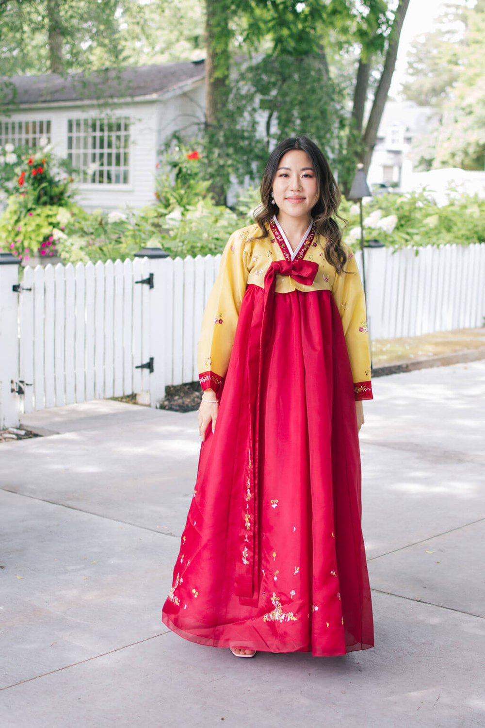 Bride's traditional Korean dress for the ceremonial wedding tea at The Doctor's House