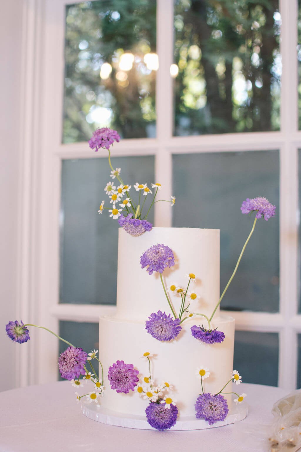 Playful pops of colour for bride and groom's chic summer wedding at The Doctor's House in Vaughan, ON