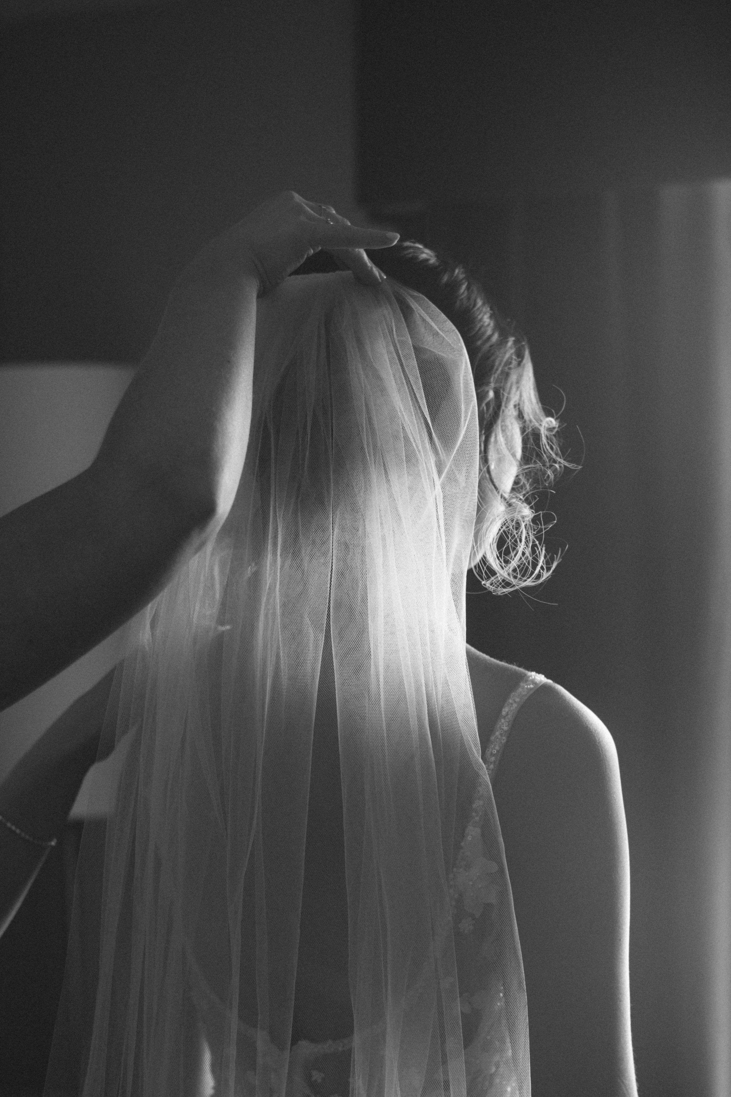 Modern Wedding at Cambridge's Whistle Bear Golf Club
