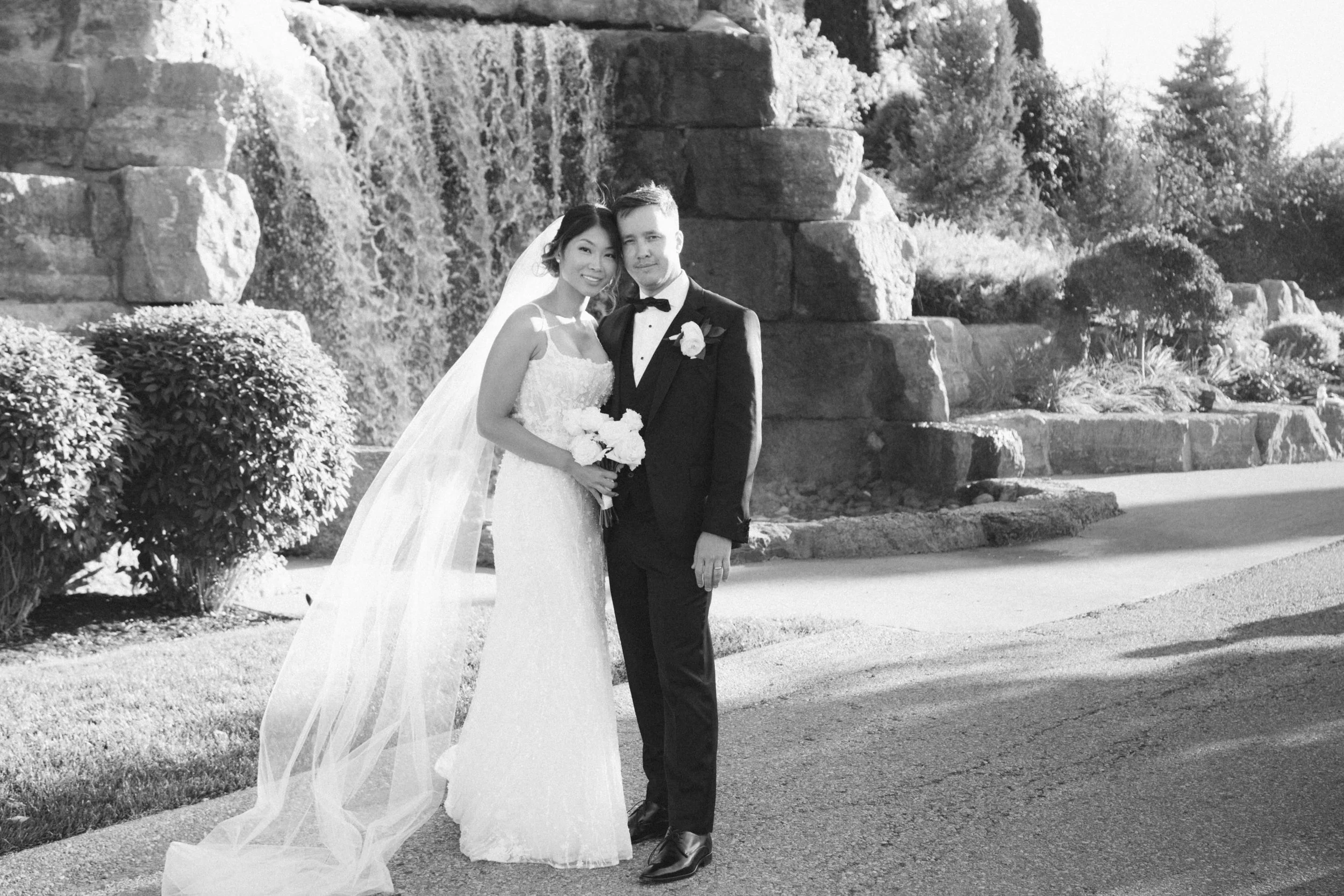 Modern fall wedding day at The Whistle Bear Club