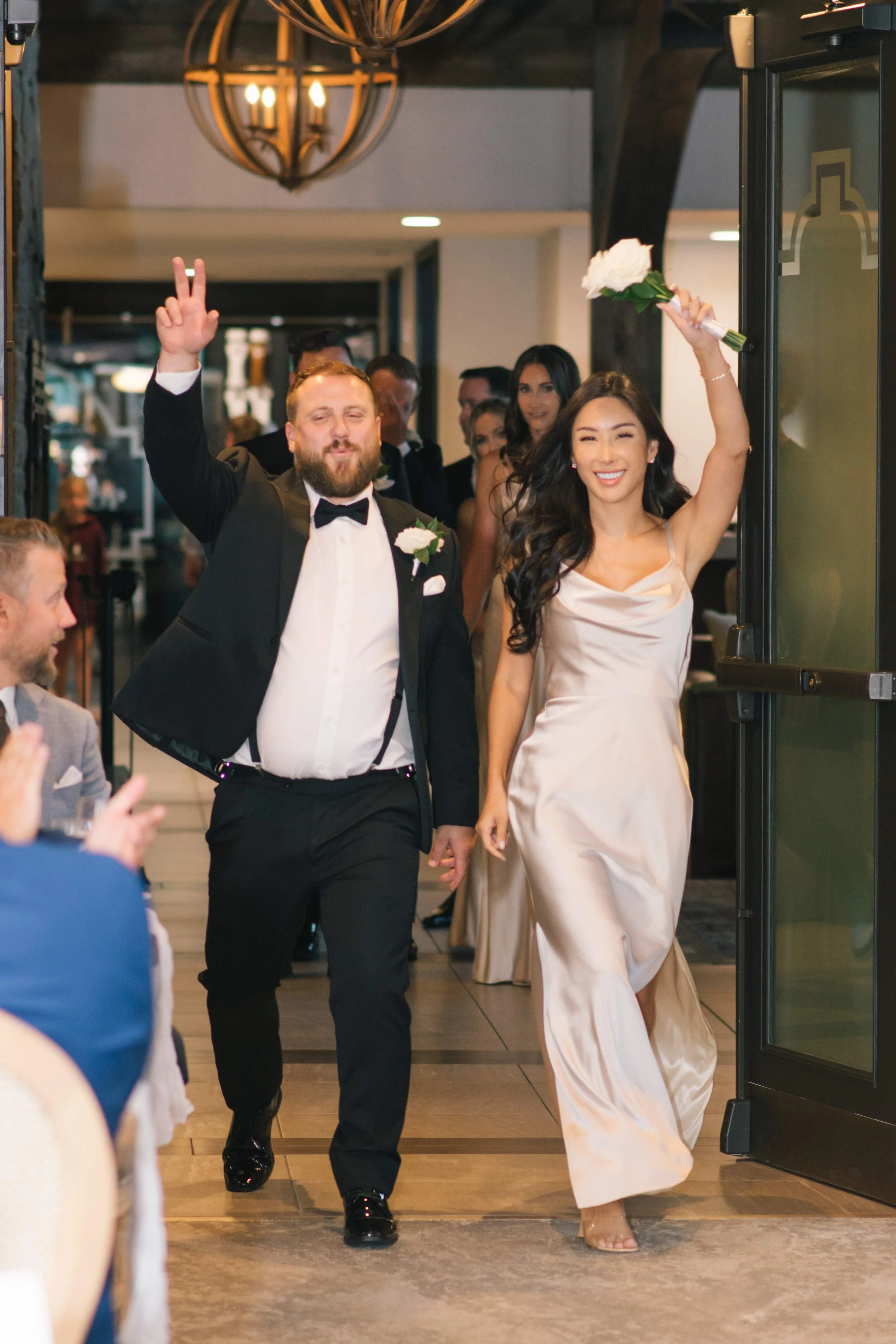 Modern fall wedding at The Whistle Bear Club