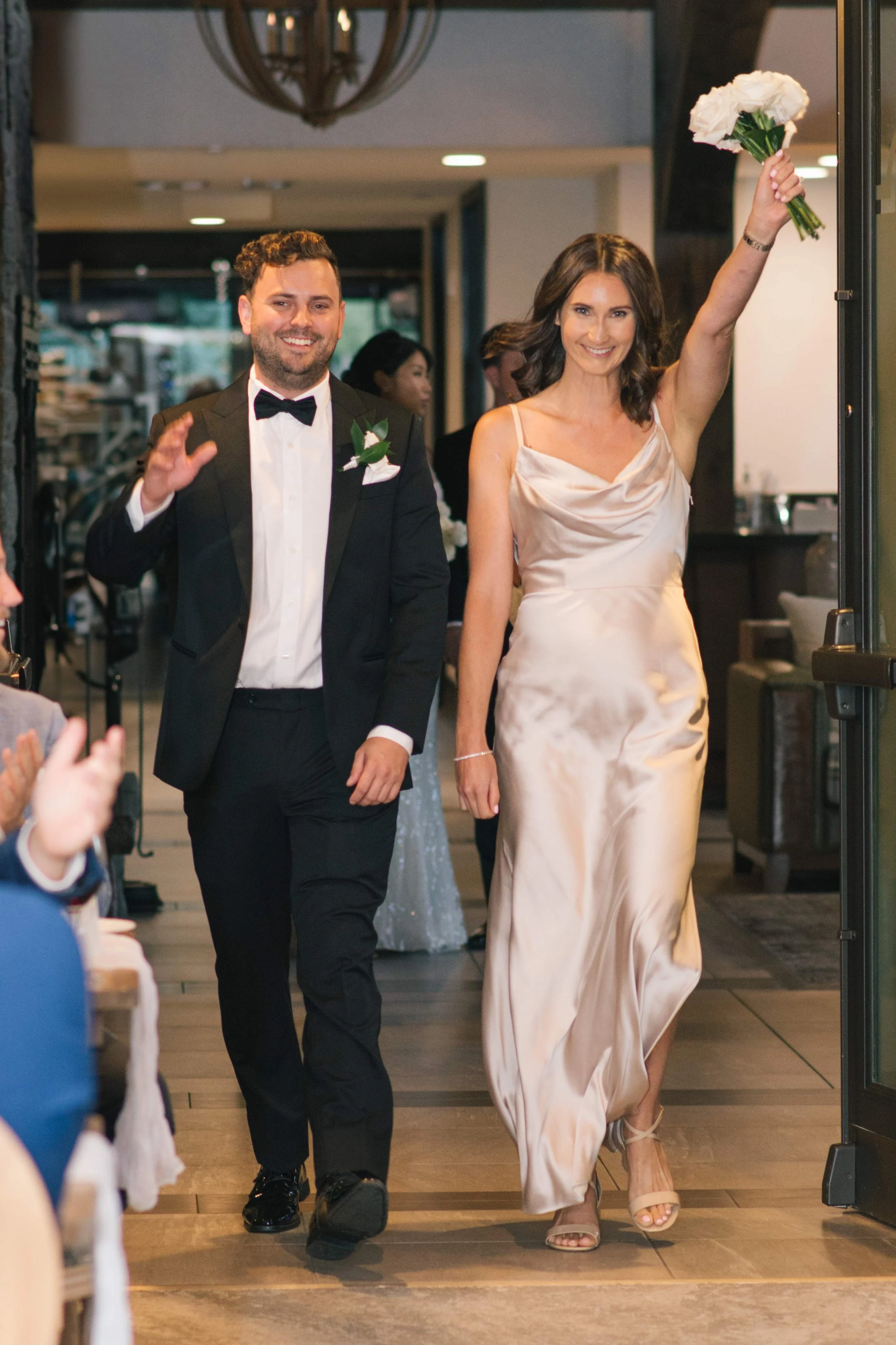Modern fall wedding at The Whistle Bear Club