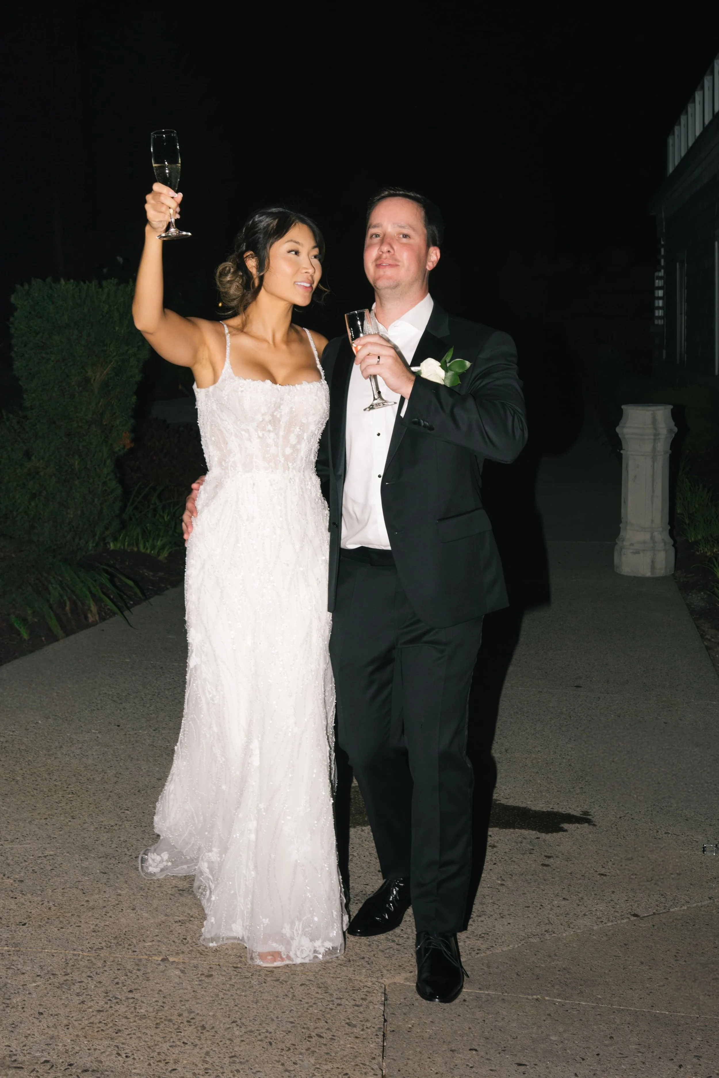 Modern fall wedding at The Whistle Bear Club