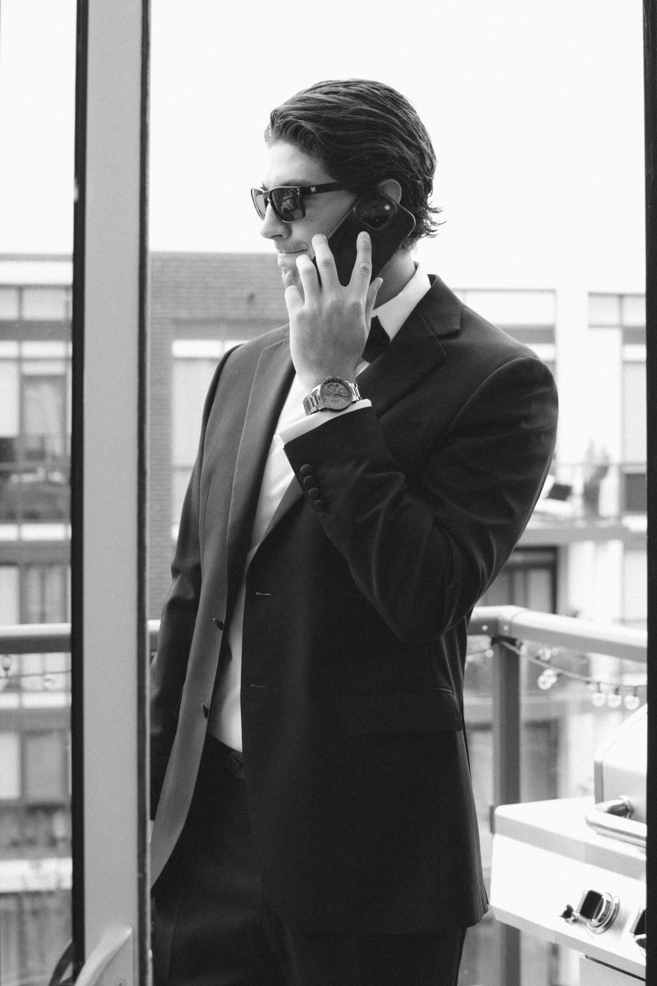 Modern black and white wedding at Three Feathers Terrace