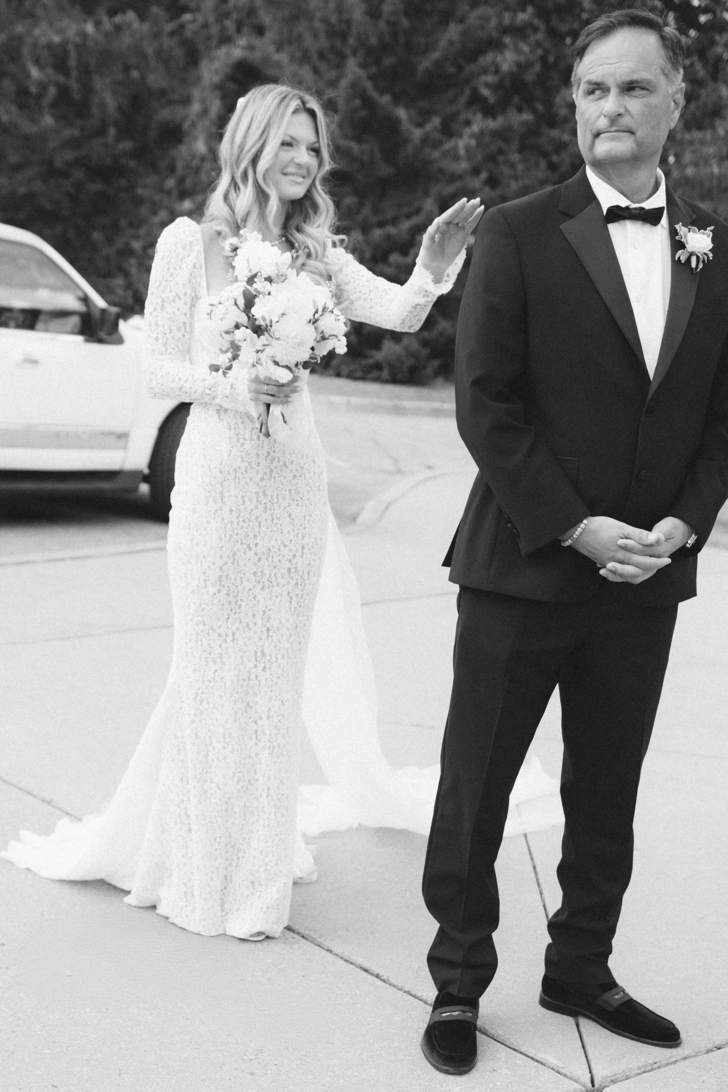 Modern black and white wedding at Three Feathers Terrace