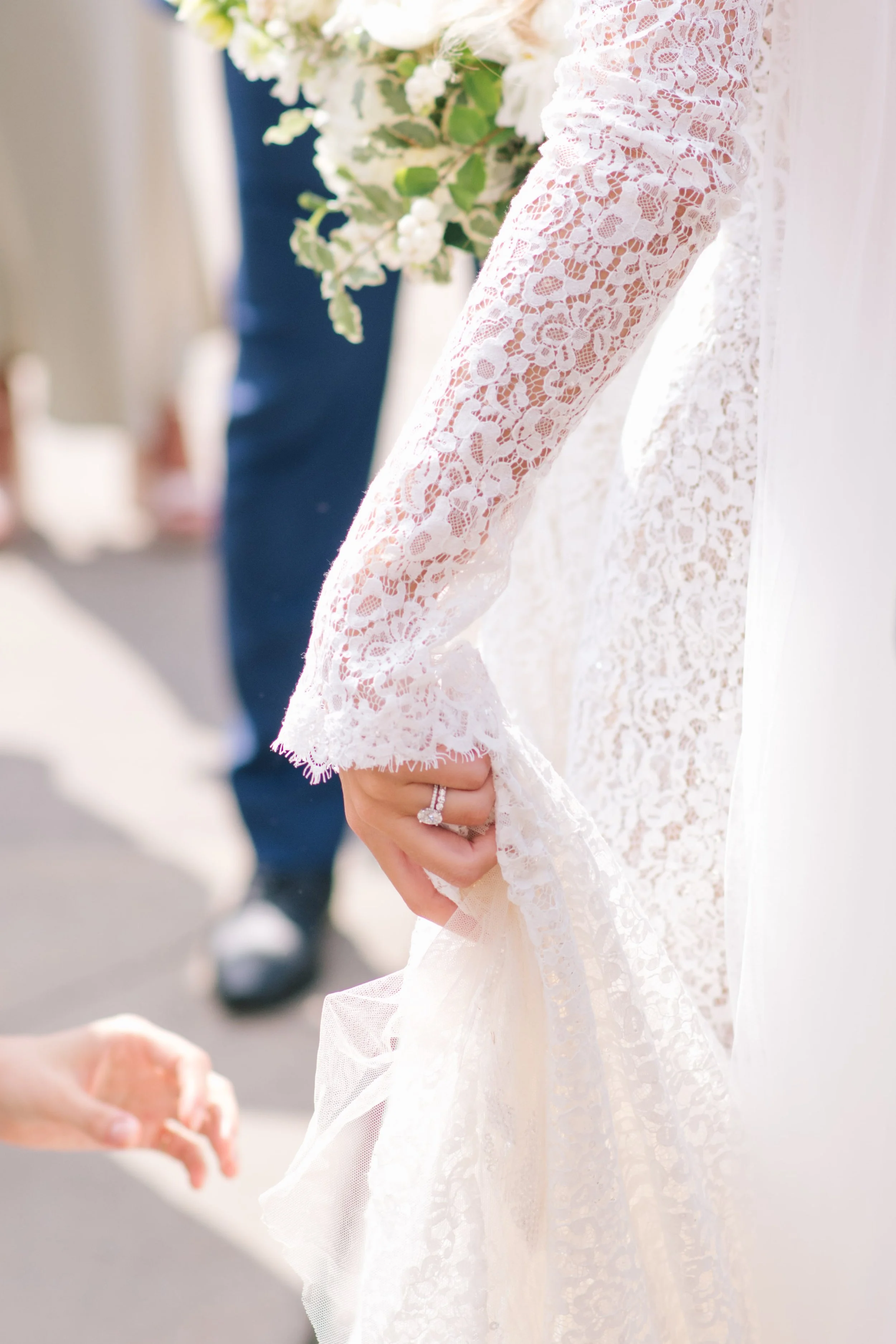 Modern black and white wedding at Three Feathers Terrace