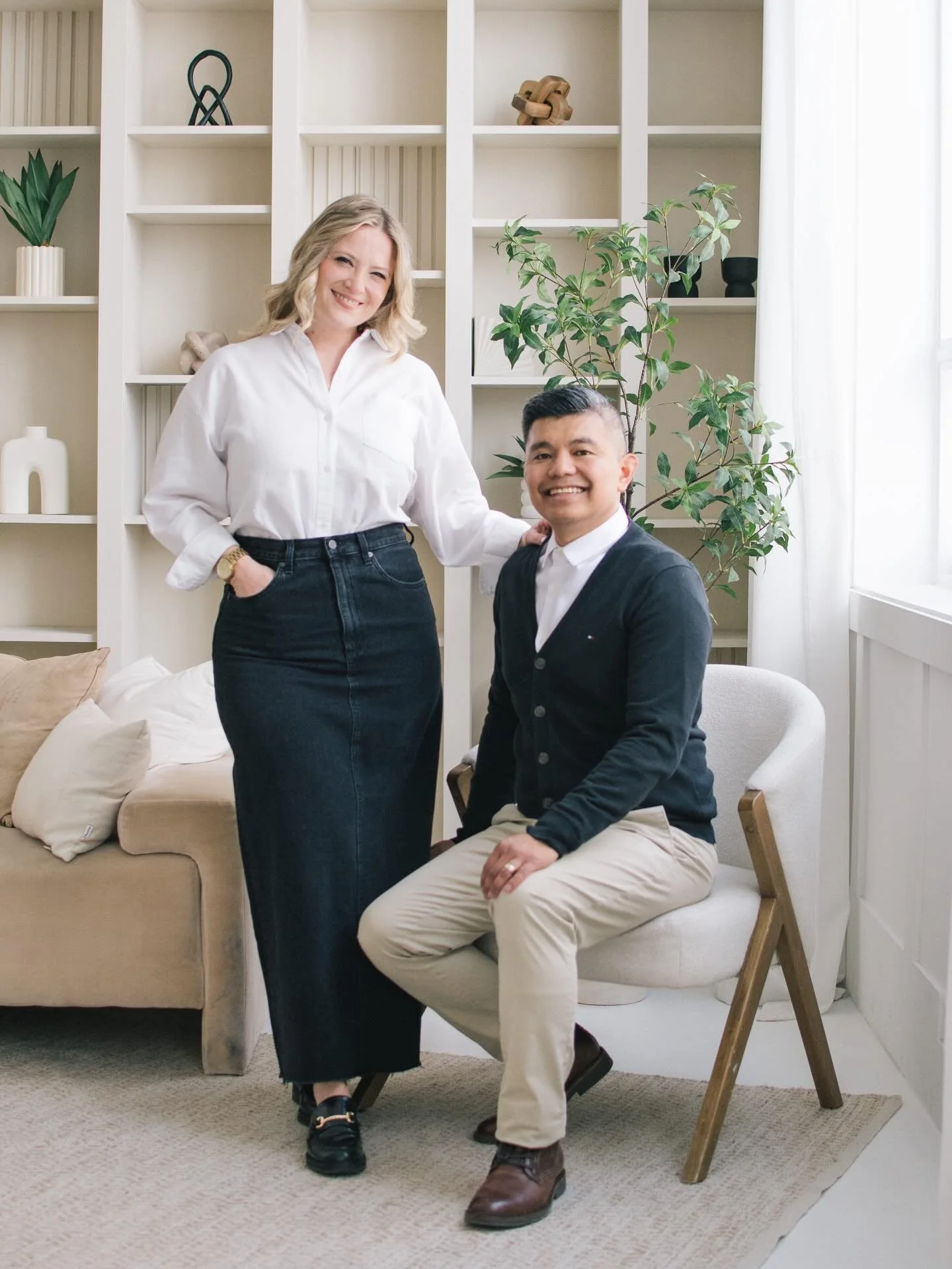 For those who are new here and those who&rsquo;ve been with us for a while, we&rsquo;re the team behind Ugo Photography, Junilo and Lindsay Ugo.

We met years ago in Toronto and began to build a life together which has brought us to today: partners i