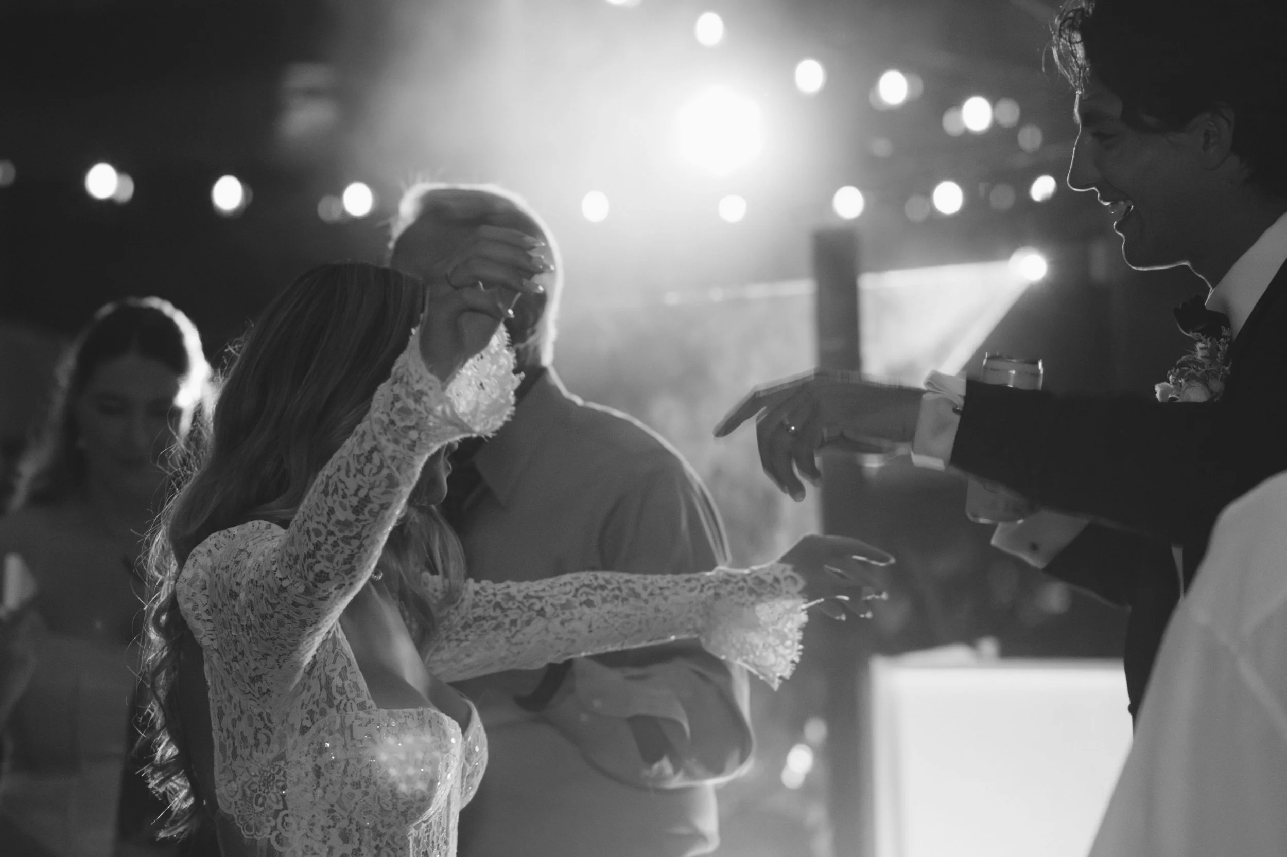 black-and-white-wedding-dance-floor-candid