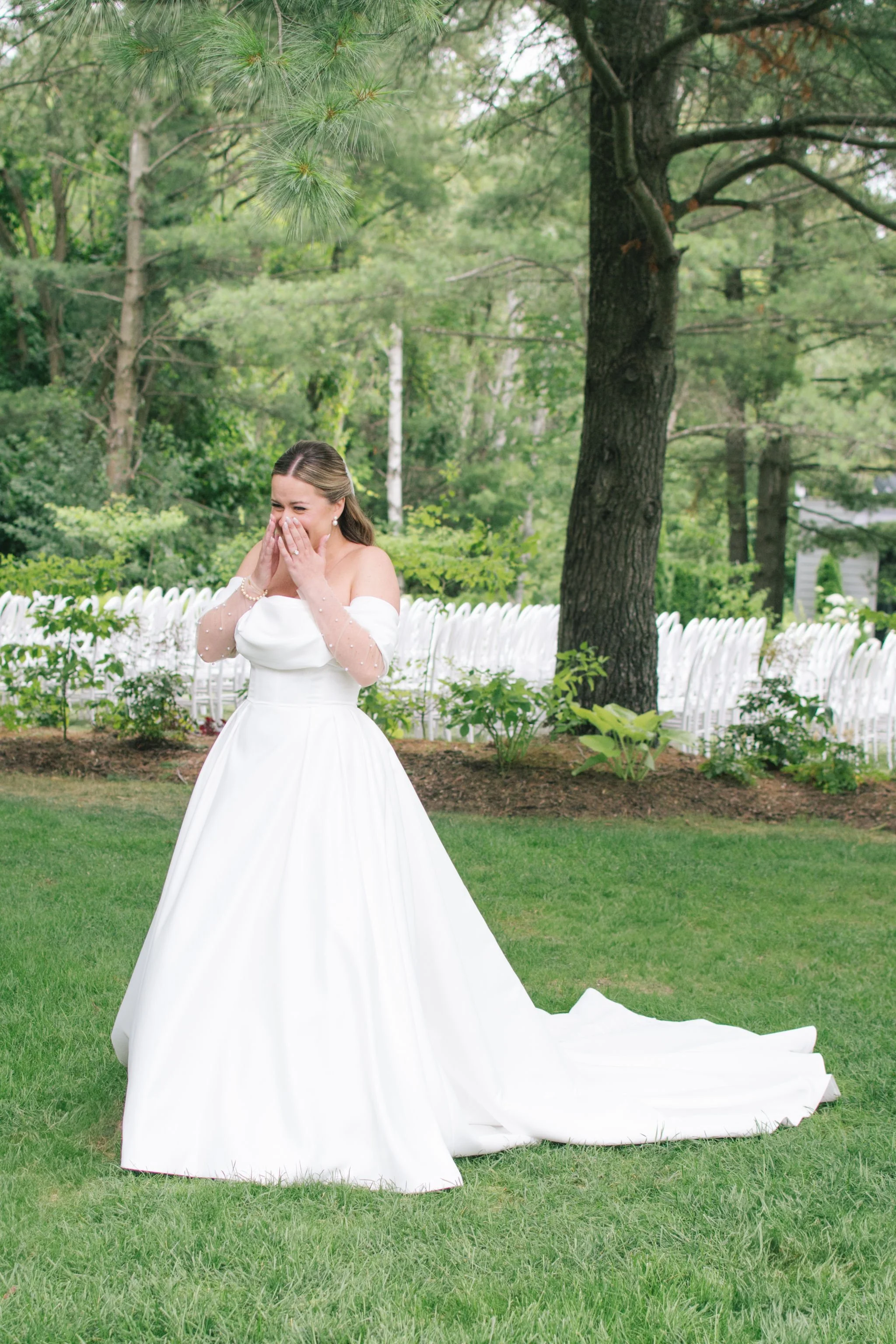 elegant-satin-ballgown-pearl-sleeves-three-feathers-terrace-bride