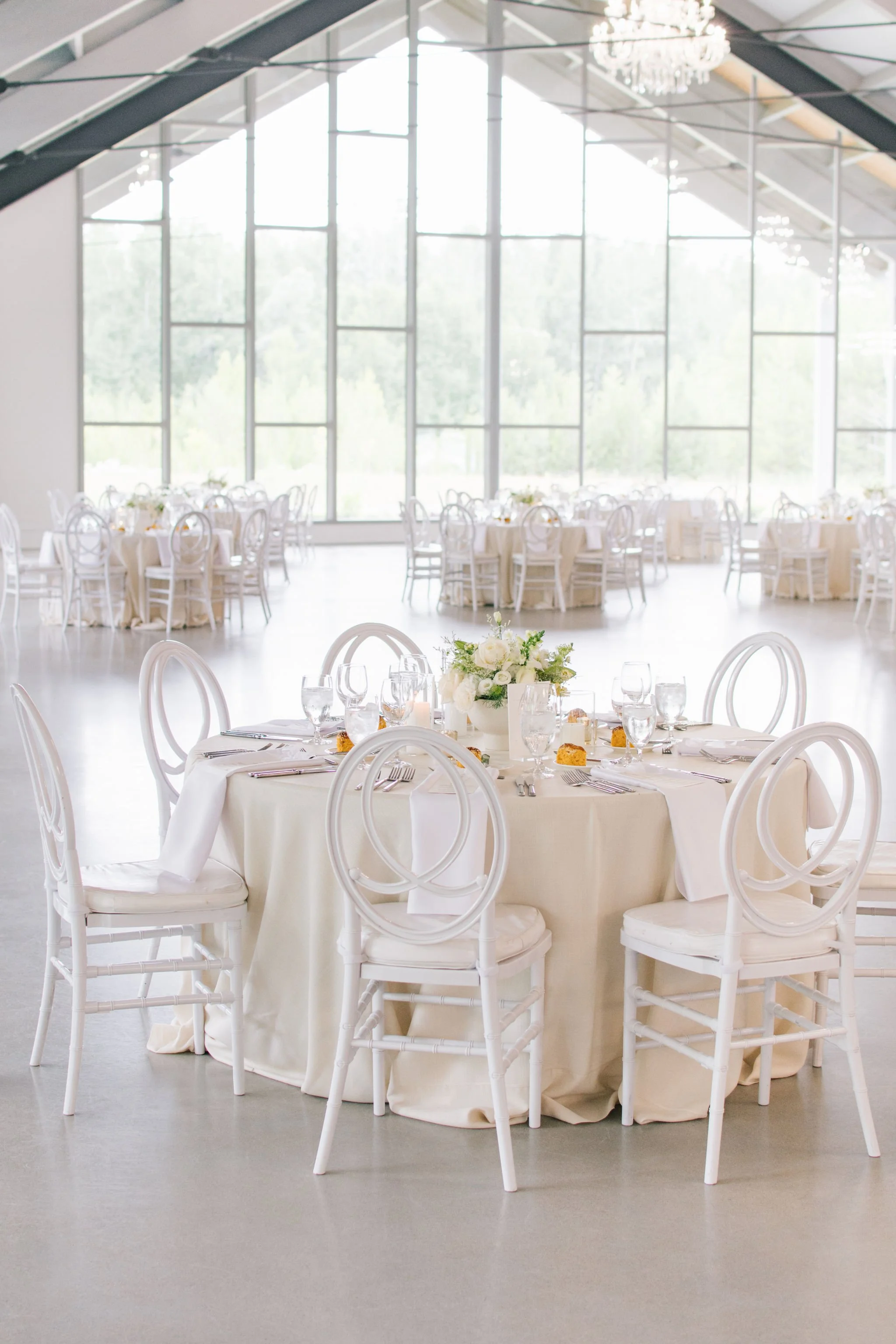 luxury-wedding-reception-ballroom-three-feathers-terrace