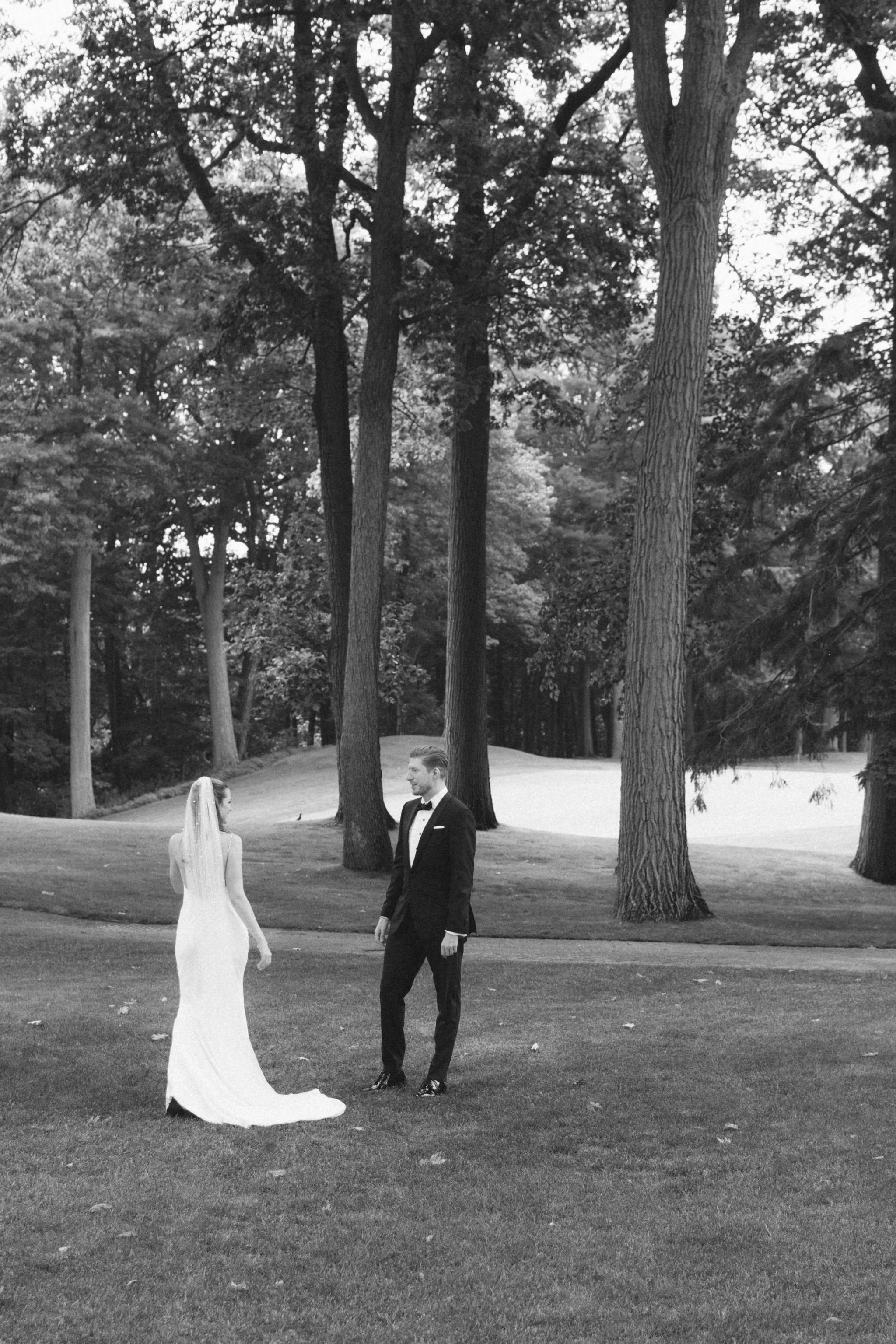 toronto-hunt-first-look-bride-groom-private-golf-club-wedding