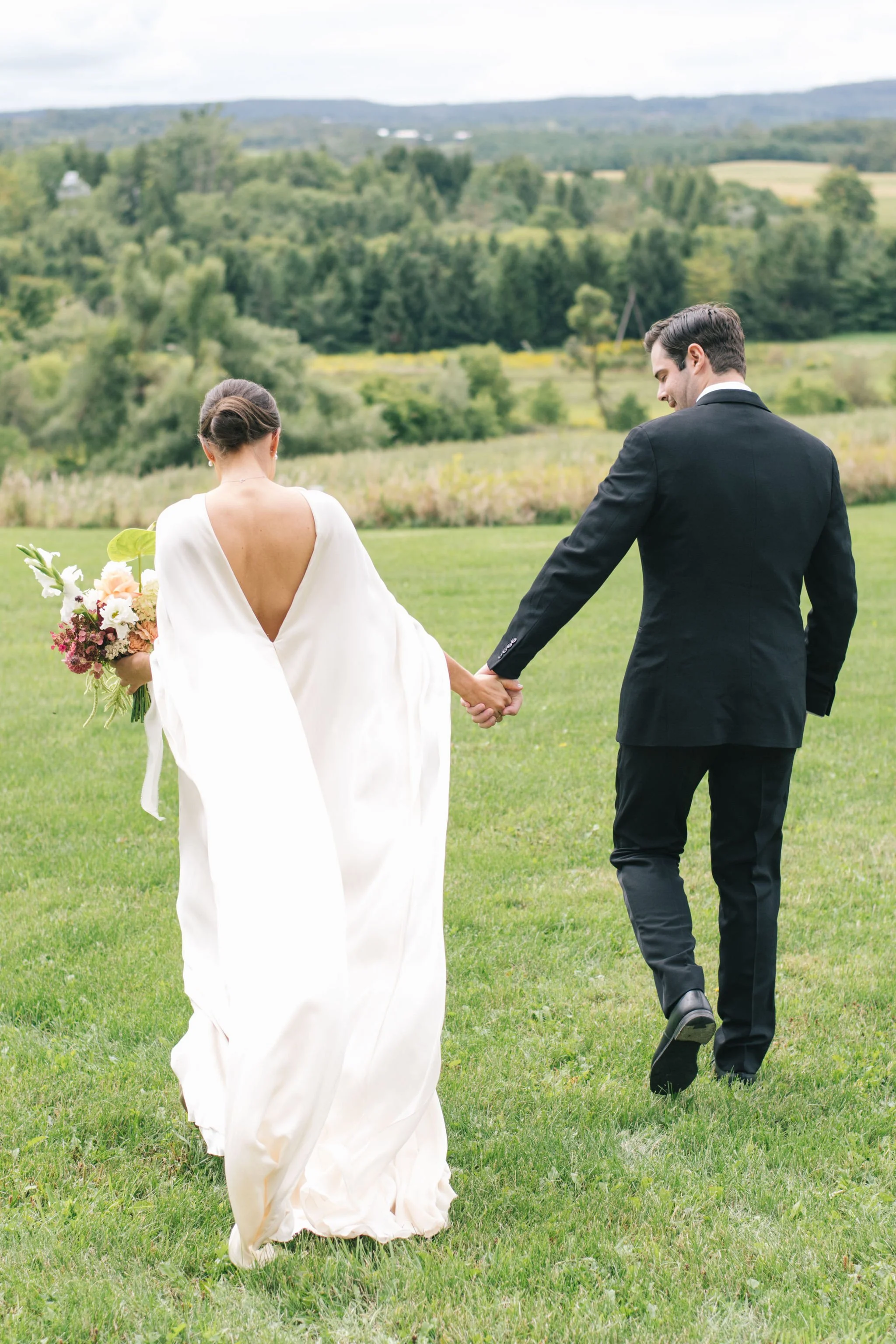 romantic-estate-wedding-collingwood-ontario-cottagecore