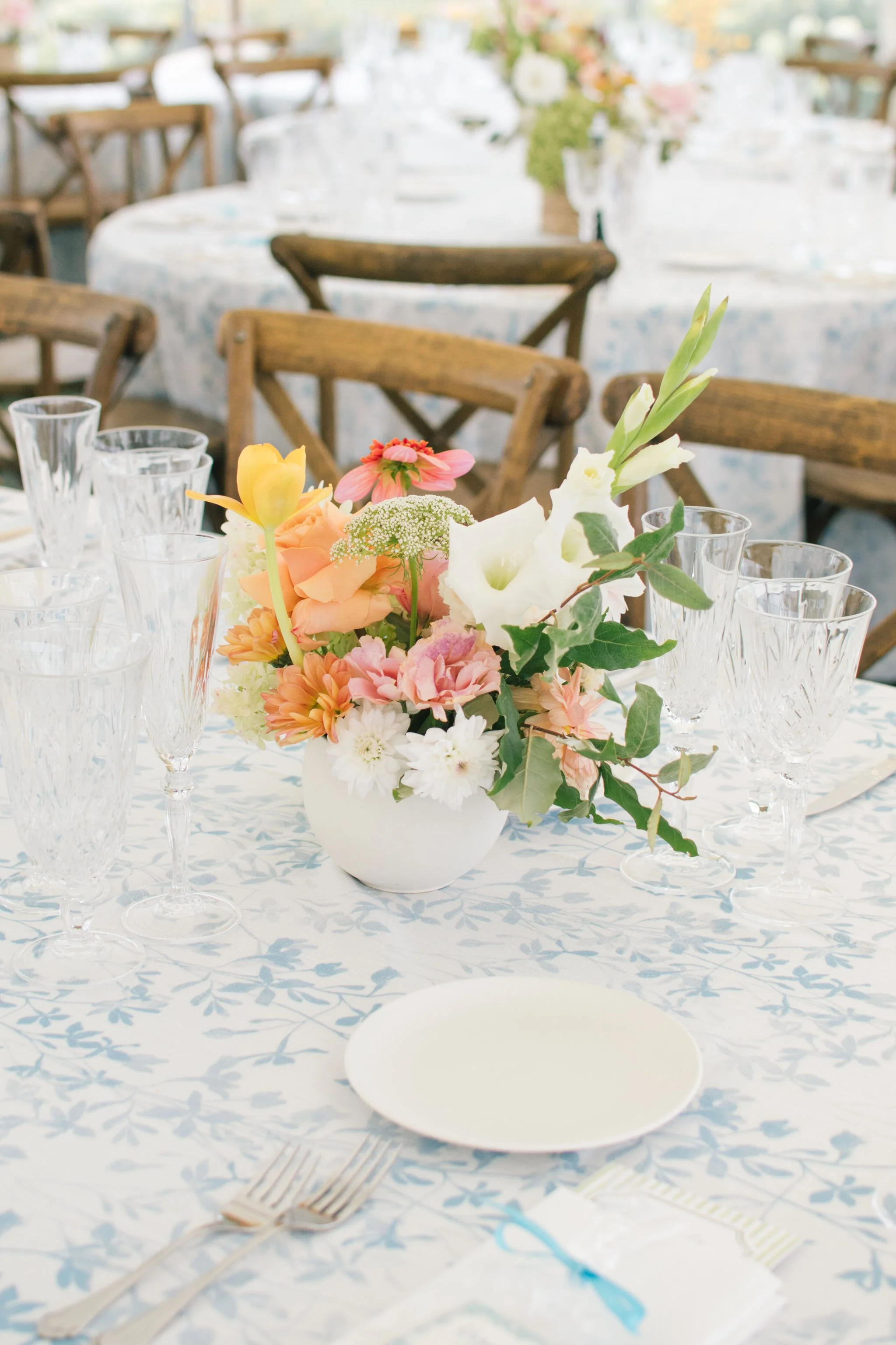 wedding-reception-floral-centerpiece-collingwood-ontario