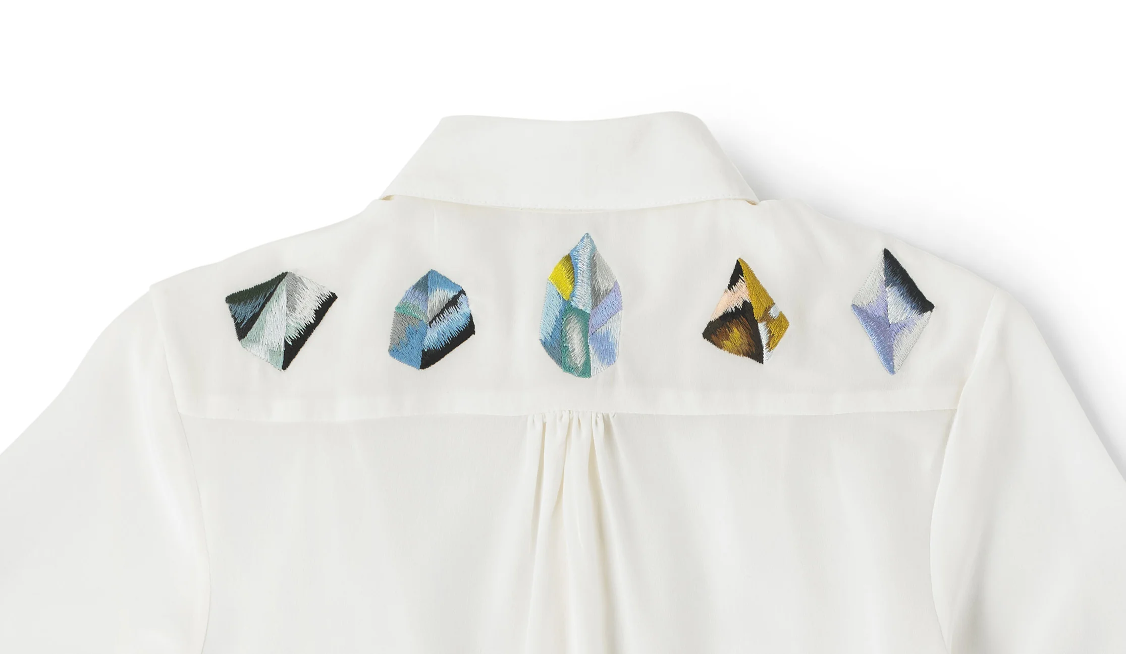 Eve shirt detail