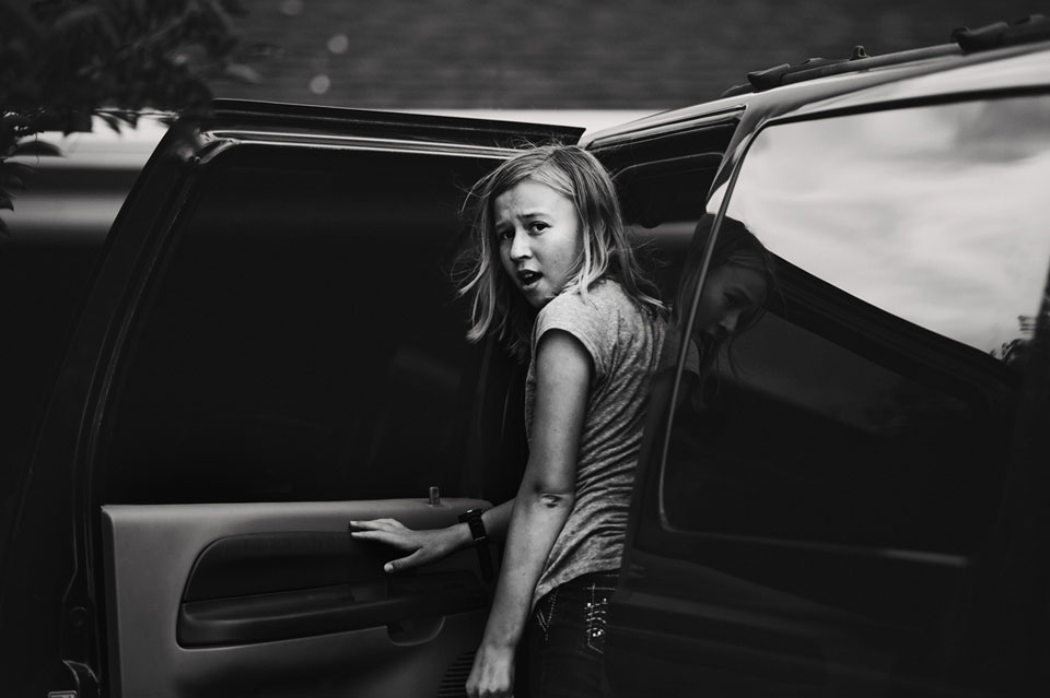 girl-singing-home-elko-nv.jpg