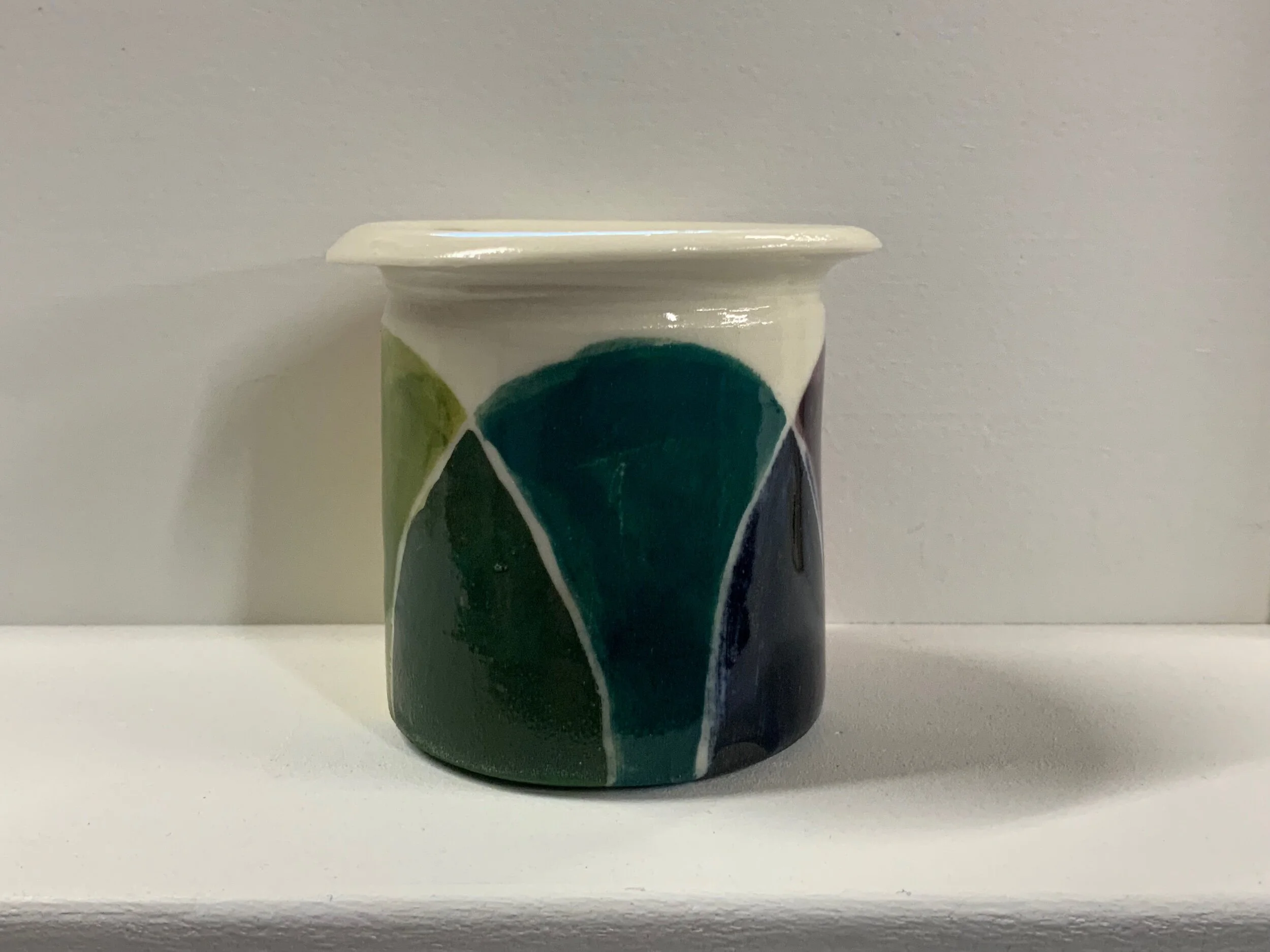 E927BC69-73F6-49EB-A262-6434EDEC43A9