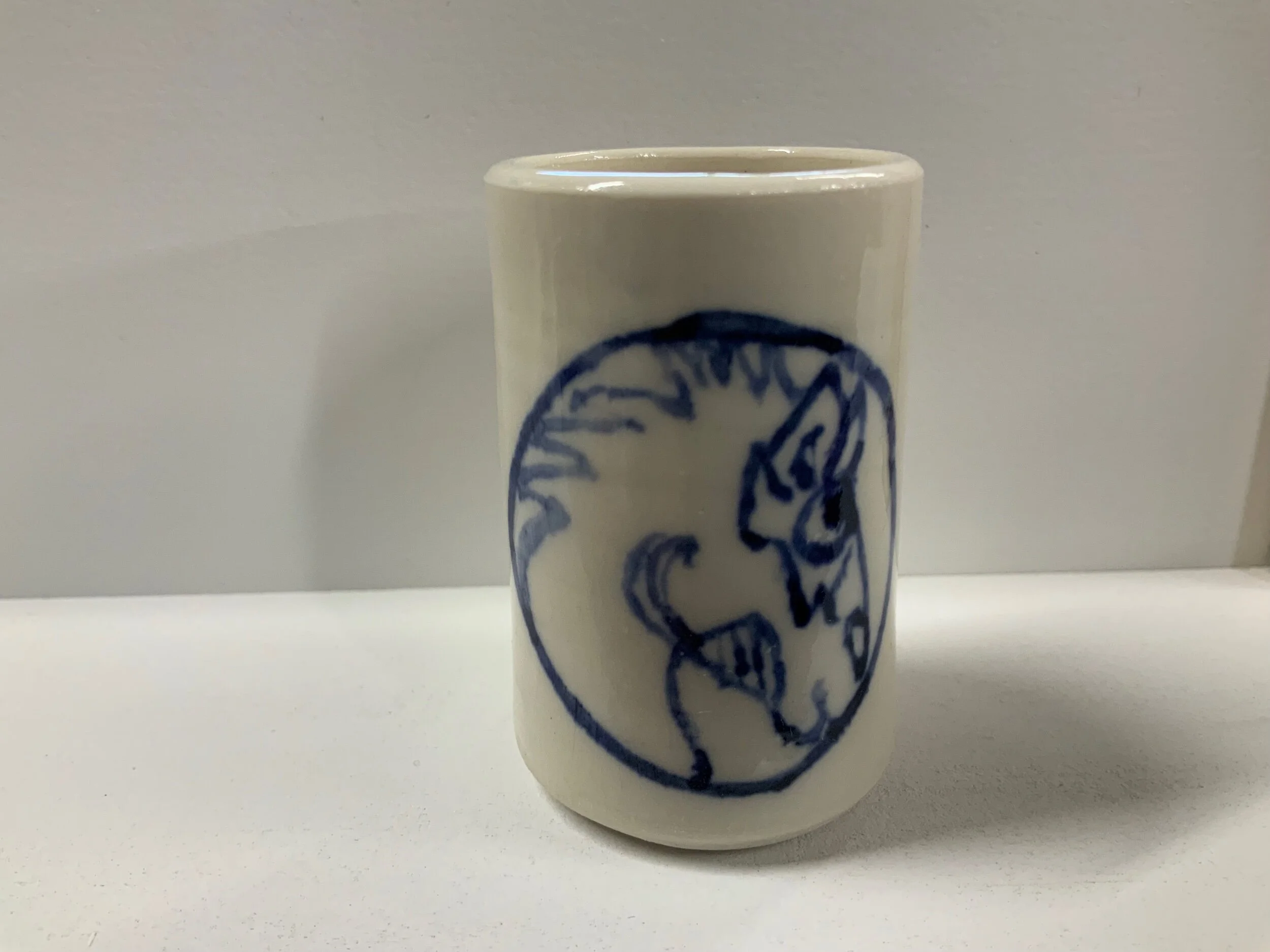 60D7F951-B2AA-48E9-8AF4-C79C4A69B6BA