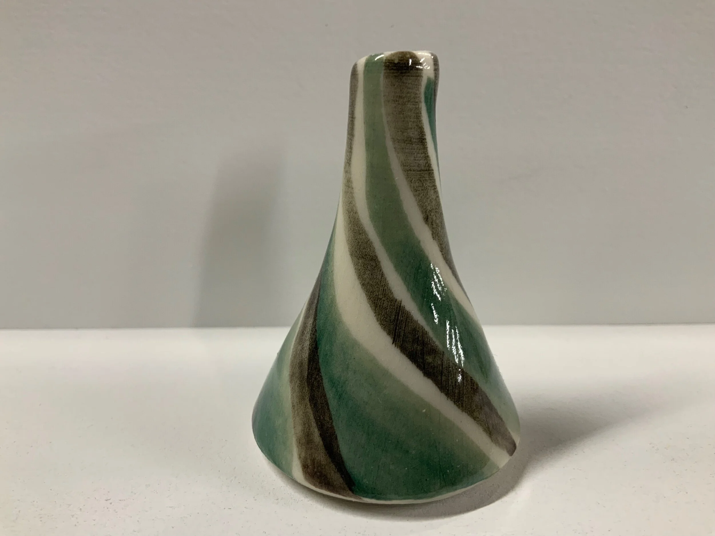 DCE8DF38-0689-4E19-8BBE-3F67CE3E4A1F