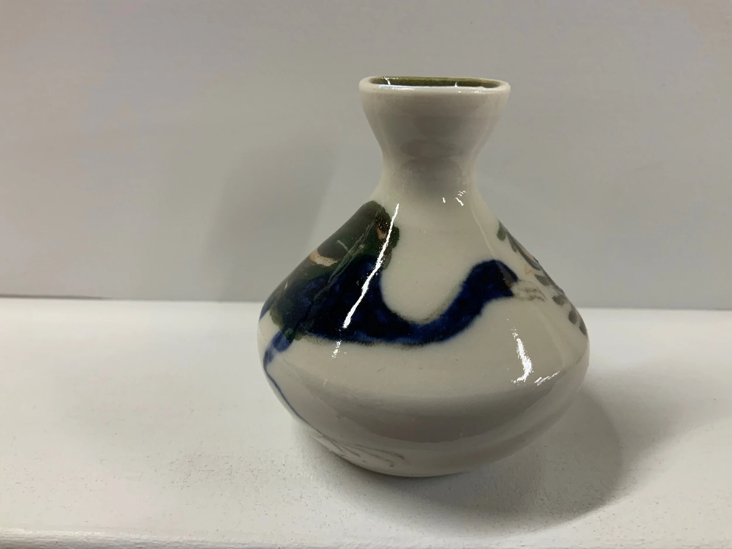 4B32AFF1-08AE-49D8-A919-02B41CA017F0