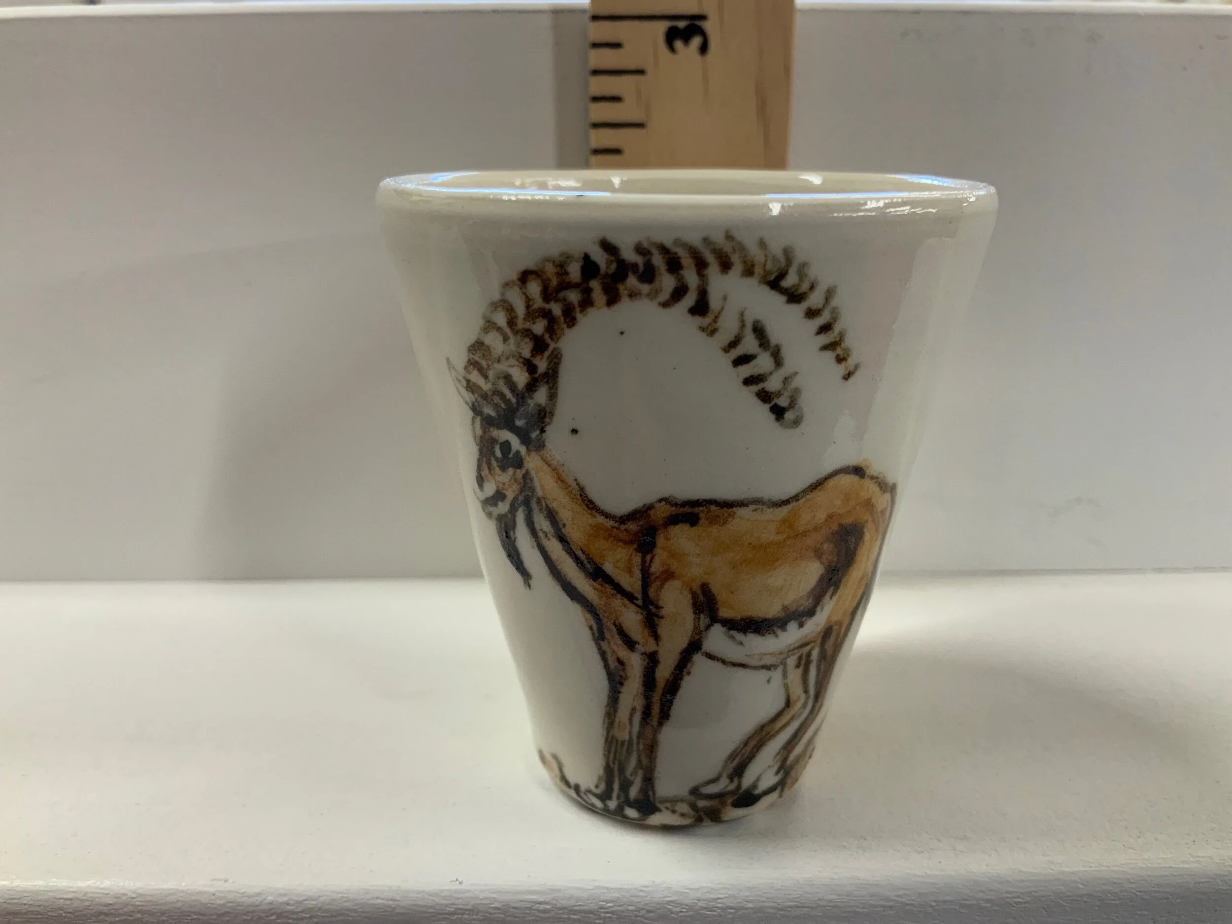 5D85A851-5ADE-43E8-A802-B39348AF8AA4