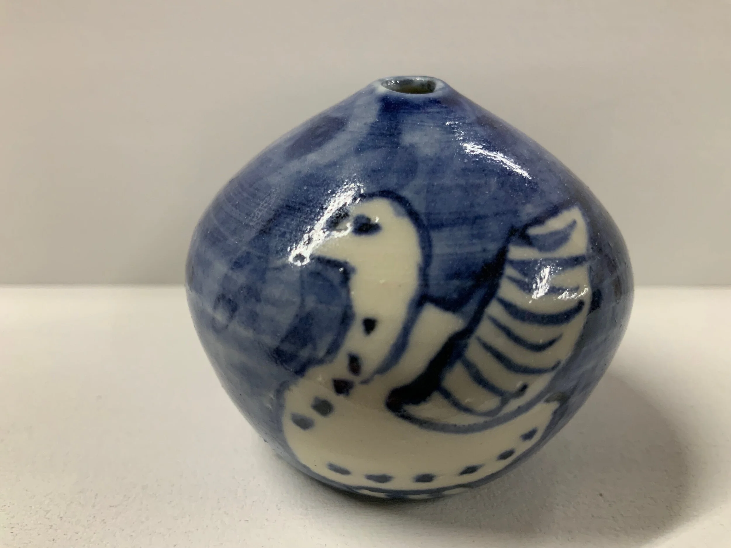 8BD76AE6-EF66-4C6B-AEE1-918A581BAE6D