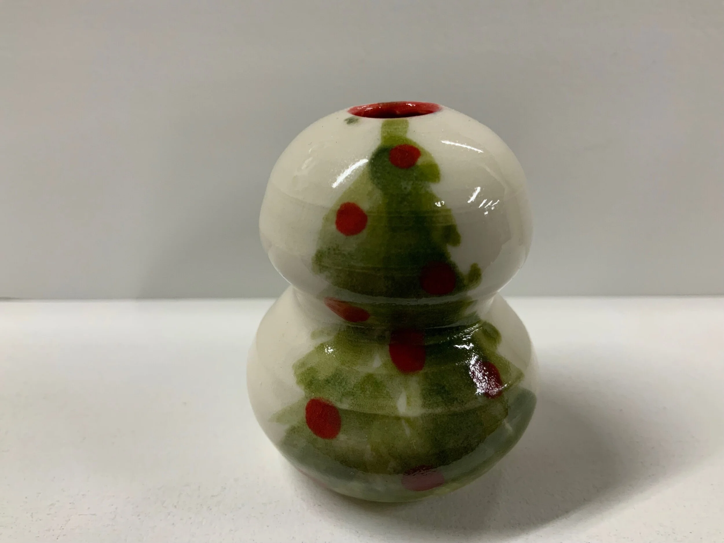 3B4F96D8-3D9E-47B3-8D0E-927D45996FD1