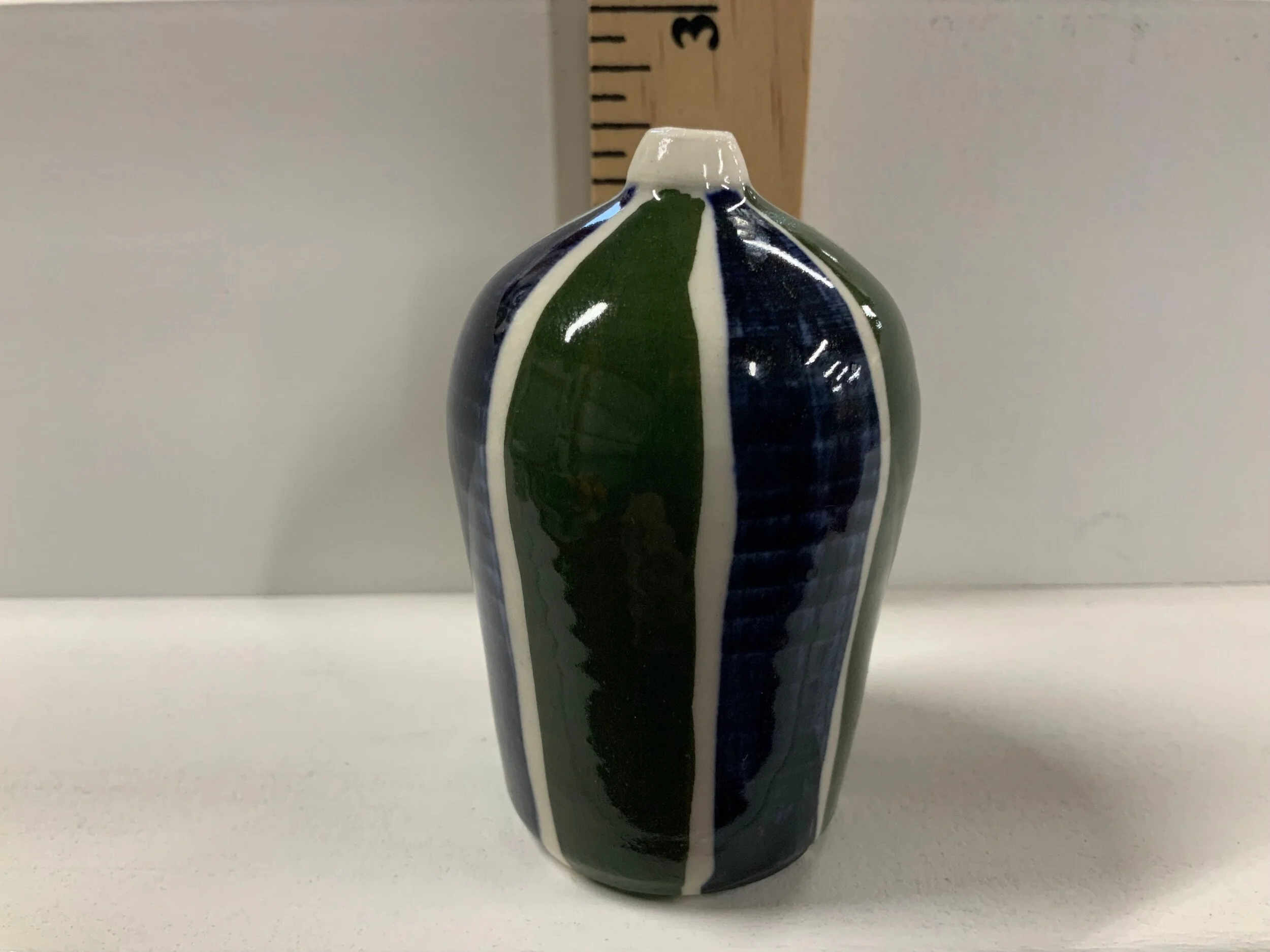 A2DC401C-D77E-4DE4-8D03-F44BF9A18CC9