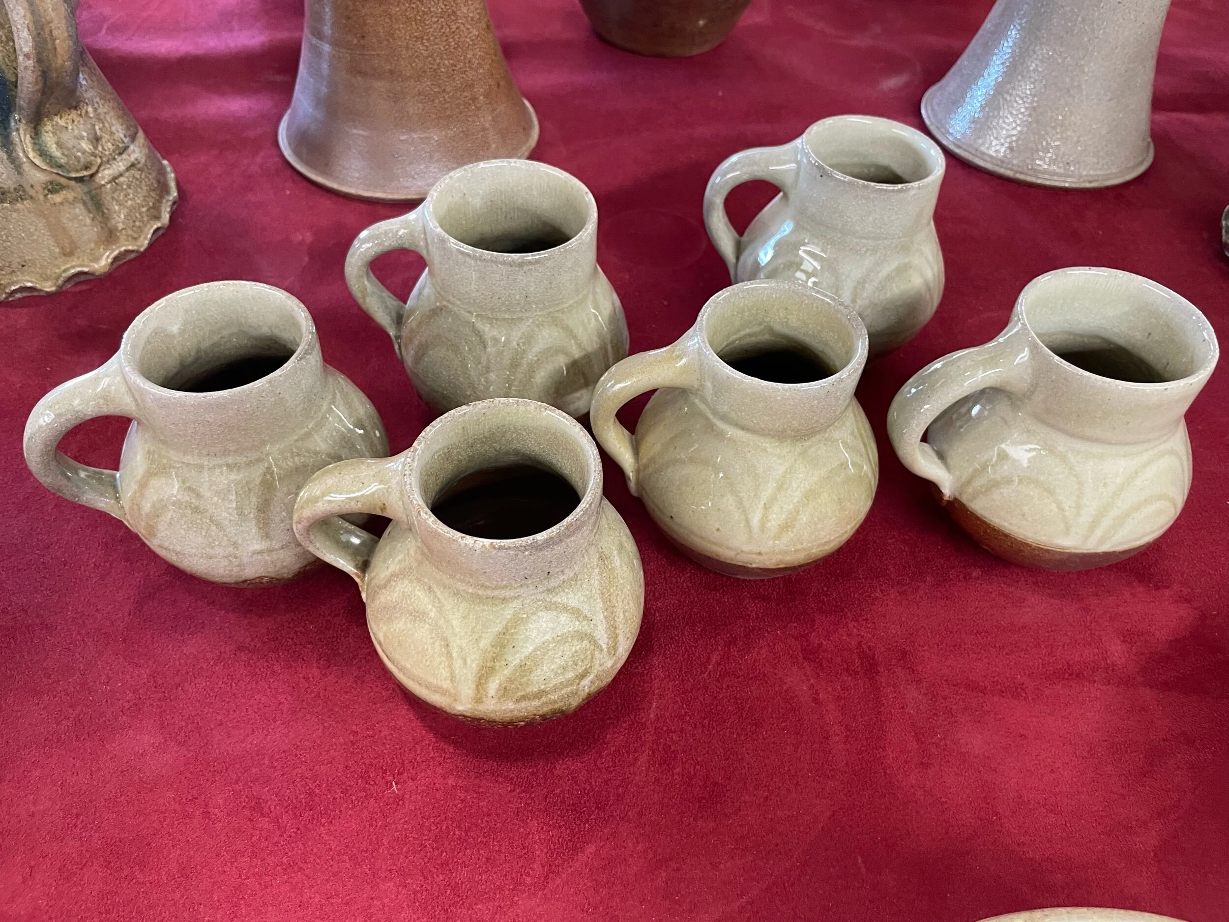 1CE033DD-6912-44C8-B74A-909BBE52FB3C