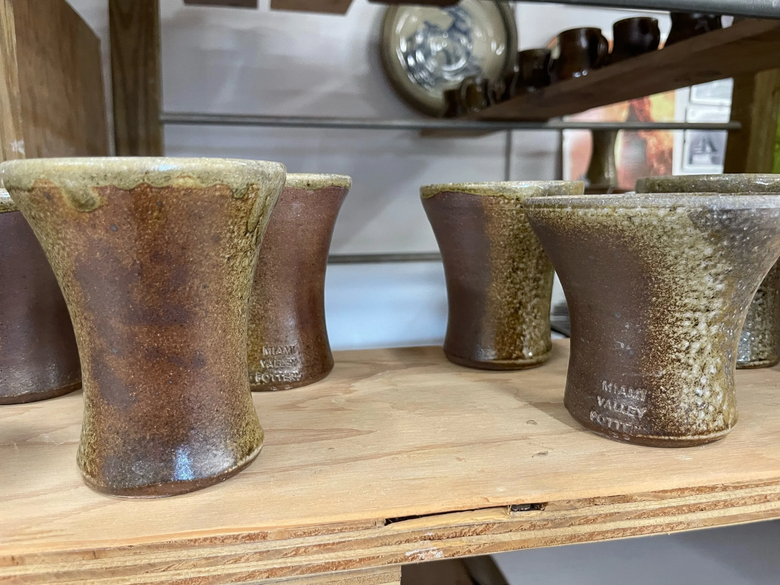 2EE12BEF-D985-411E-BEBD-6D400136DD54