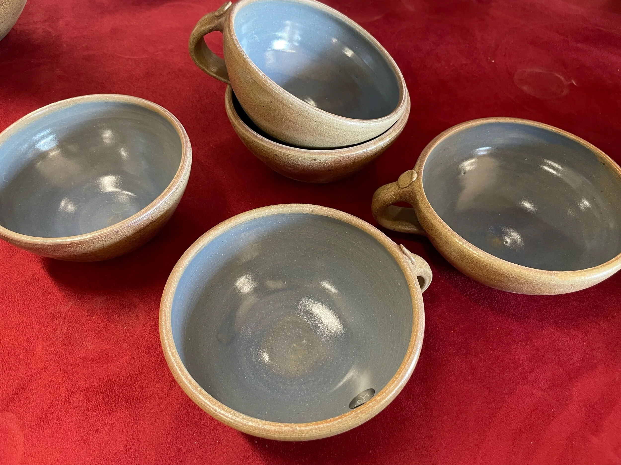 246105B9-A233-433D-852A-415A28FA97AB