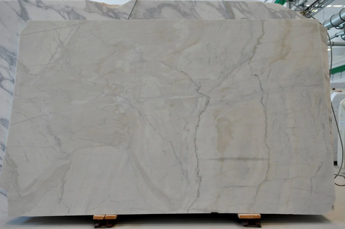 calacatta pearl italy