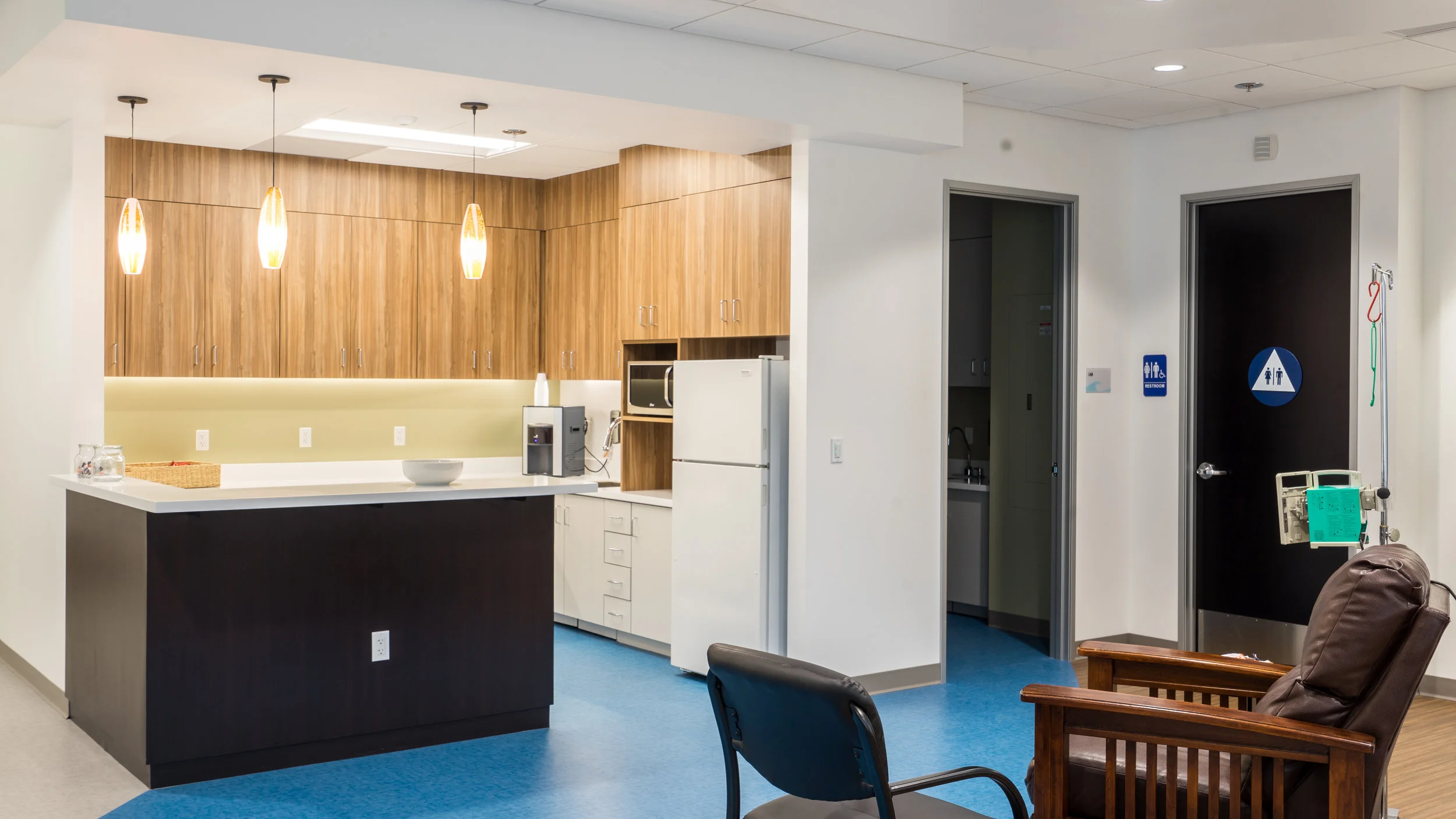K.D. Stahl Construction Group Inc. - cCare Nordahl Medical Centre Tenant Improvement