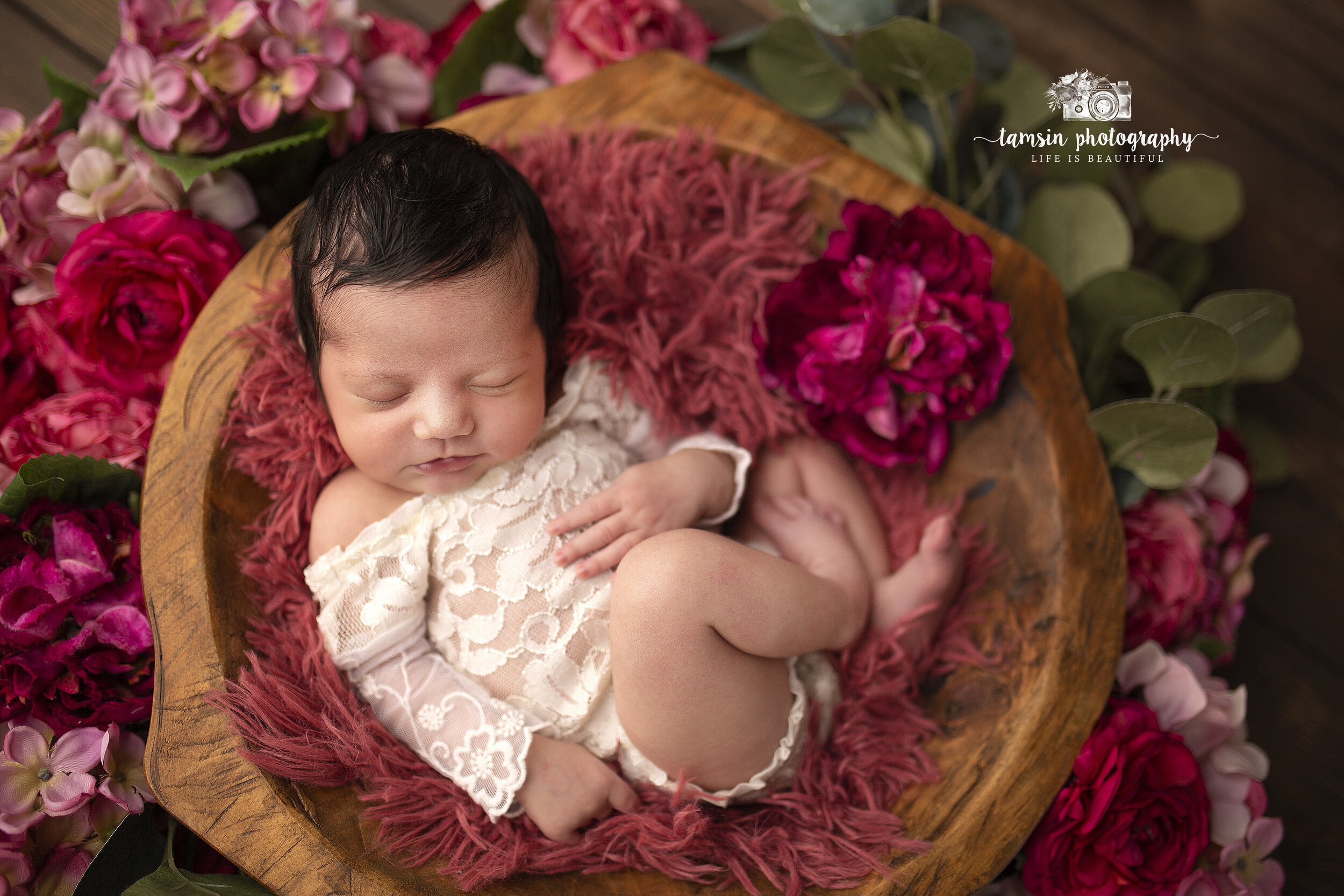 newborn girl posing photography portraits central florida melbourne Tamsin.jpg