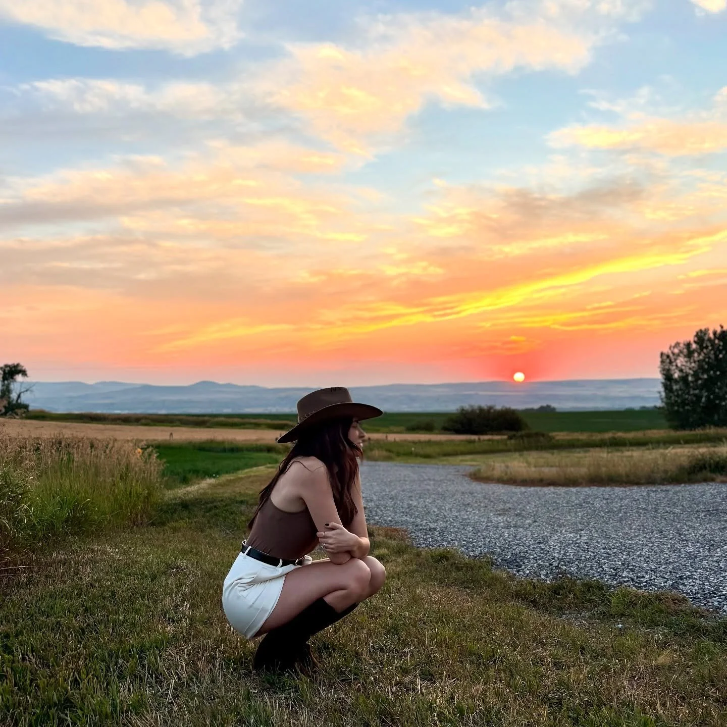 Just like Gene &amp; Roy ⛰️✨🌾🥂

God spent a little extra time on Montana and it makes perfect sense why two of the best people we know decided to get married there. Such a memorable weekend celebrating The Zimmermanns 🤍