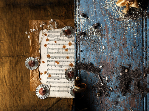 7. "Private concert": Gold textile from Major & Tom, Indian festive circles from India in Balmain, music sheet from my personal collection. 8. A beautiful mess. ..............................................