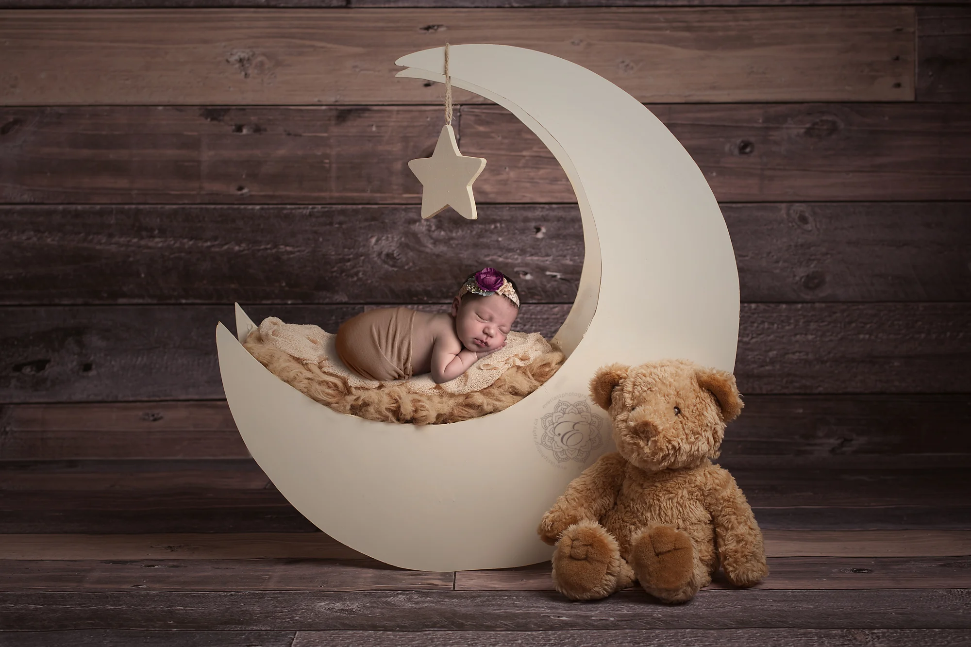 edmonton-newborn-photographer.jpg